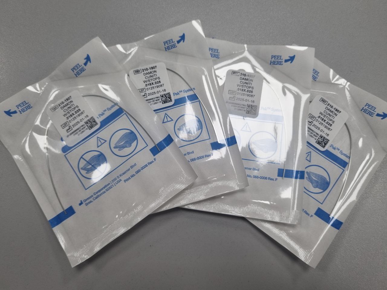 Дуги ортодонтичні Ni-ti Damon Form ORMCO 018*025 Upper-Lower