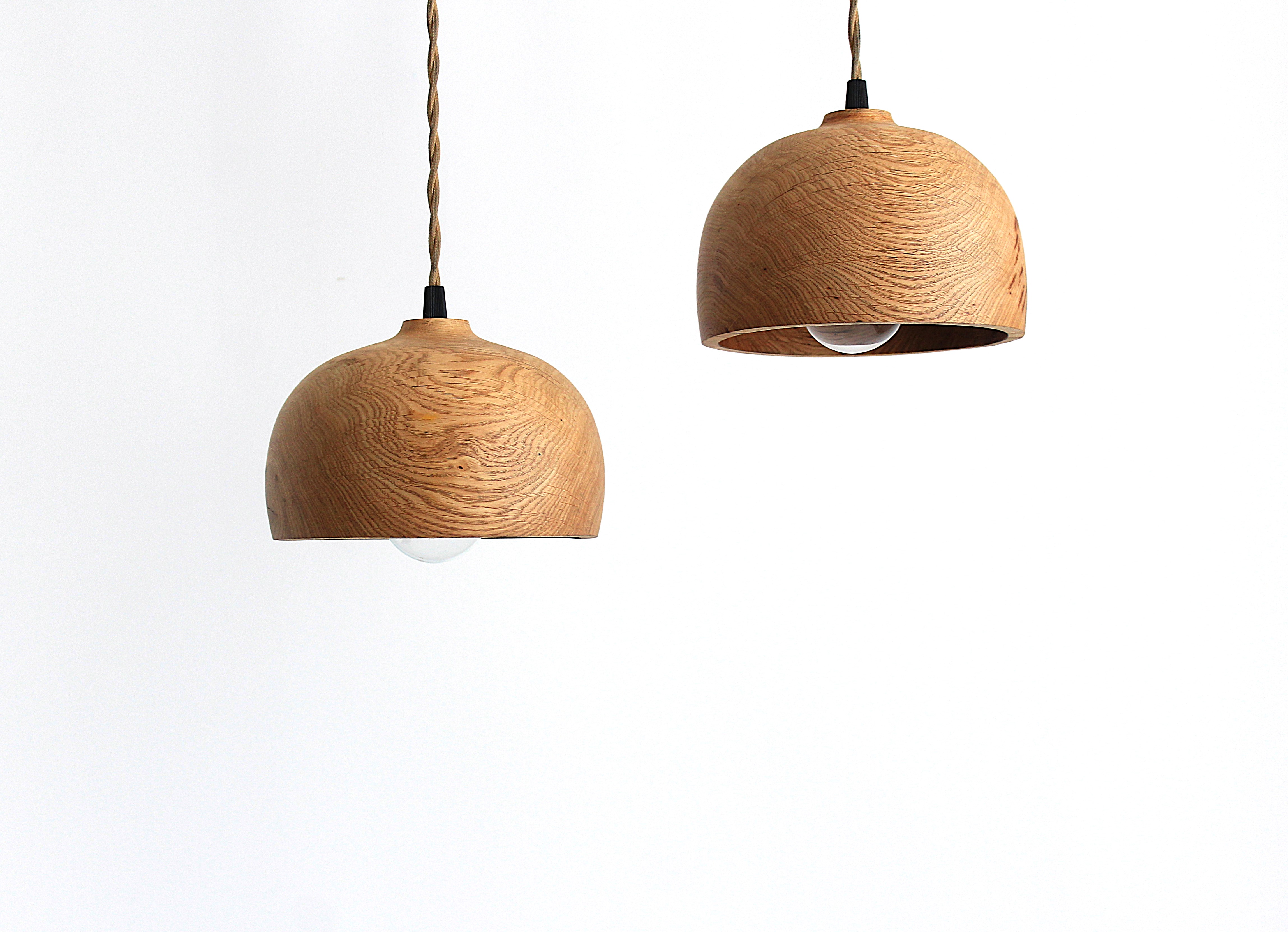 Люстра  з дуба ручної роботи