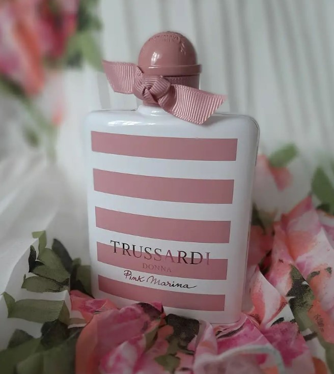 Donna Pink Marina