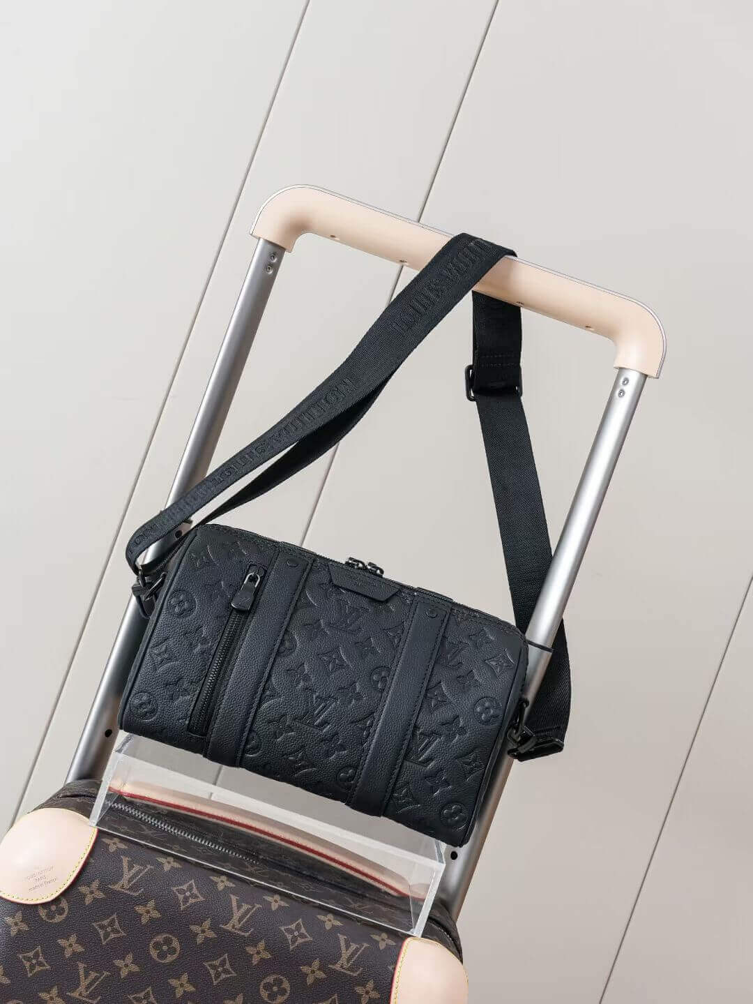 Louis Vuitton сумка