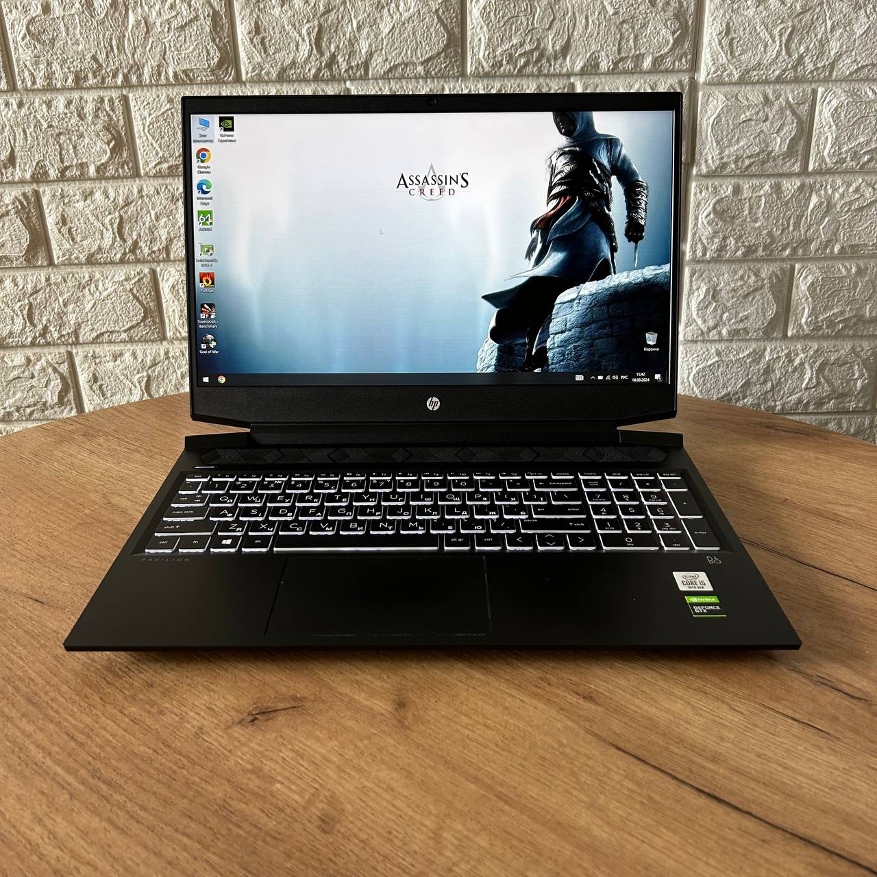 HP Pavilion Gaming 16-a0800nd