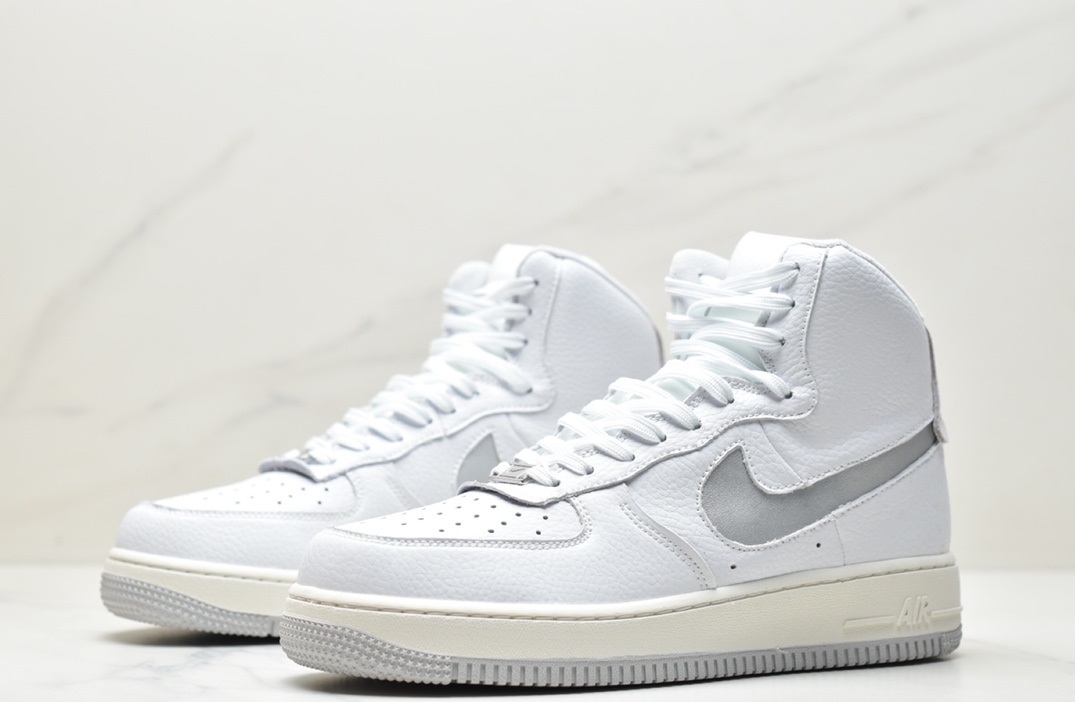 Nike Air Force 1’07 White