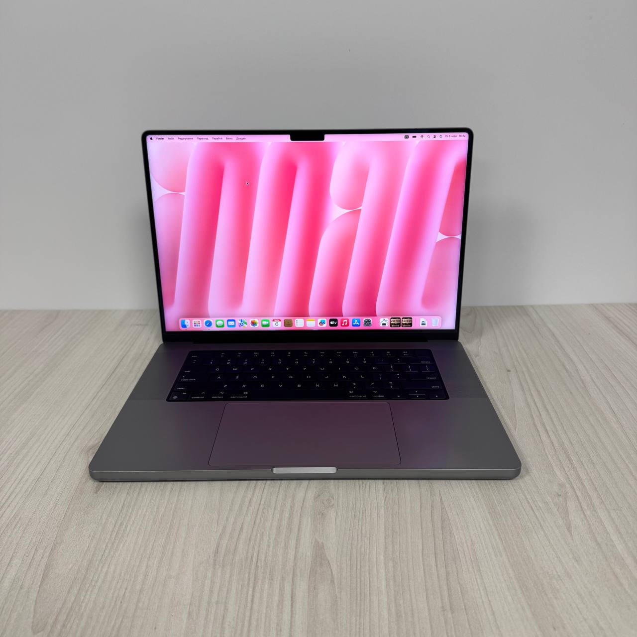 MacBook Pro 16 A2485 2021 304 цикли