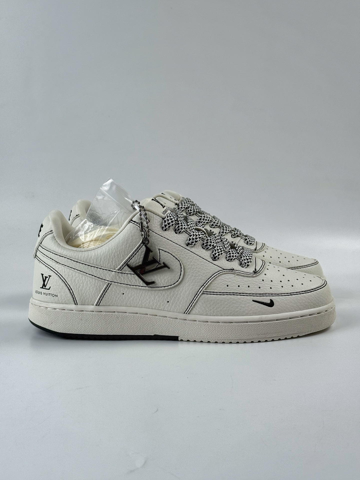 Nike Air Force 1 Low 07 x Louis Vuitton CS5288-016