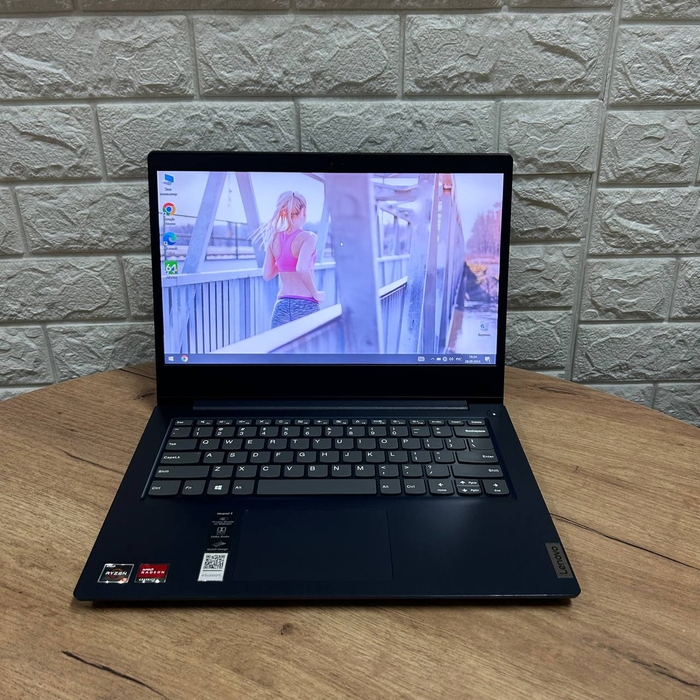 Lenovo Ideapad 3 14-ADA05