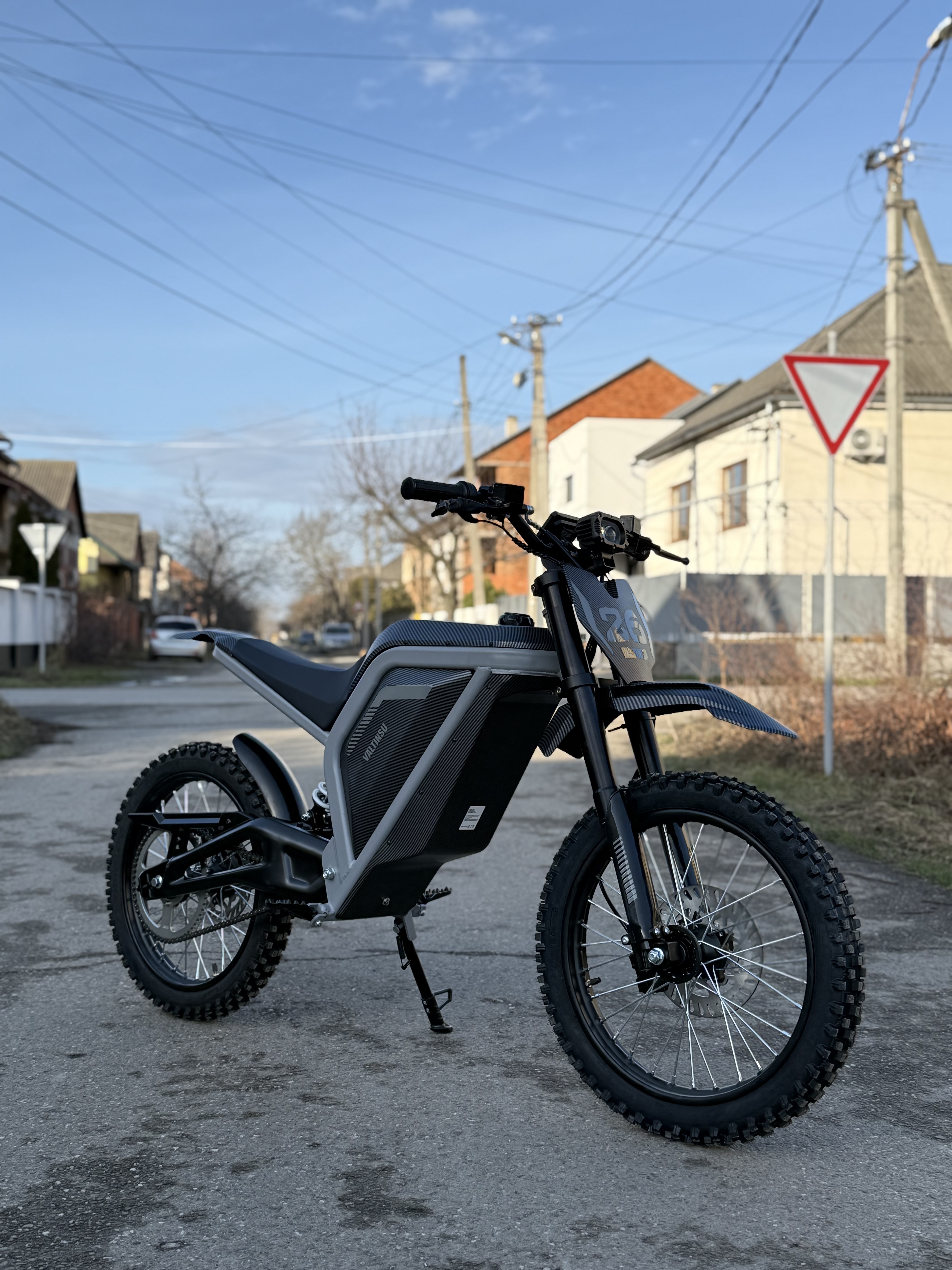 Діртбайк електричний EM-22 (1) рама сталева, двигун 2500W, акумулятор 60V27AH