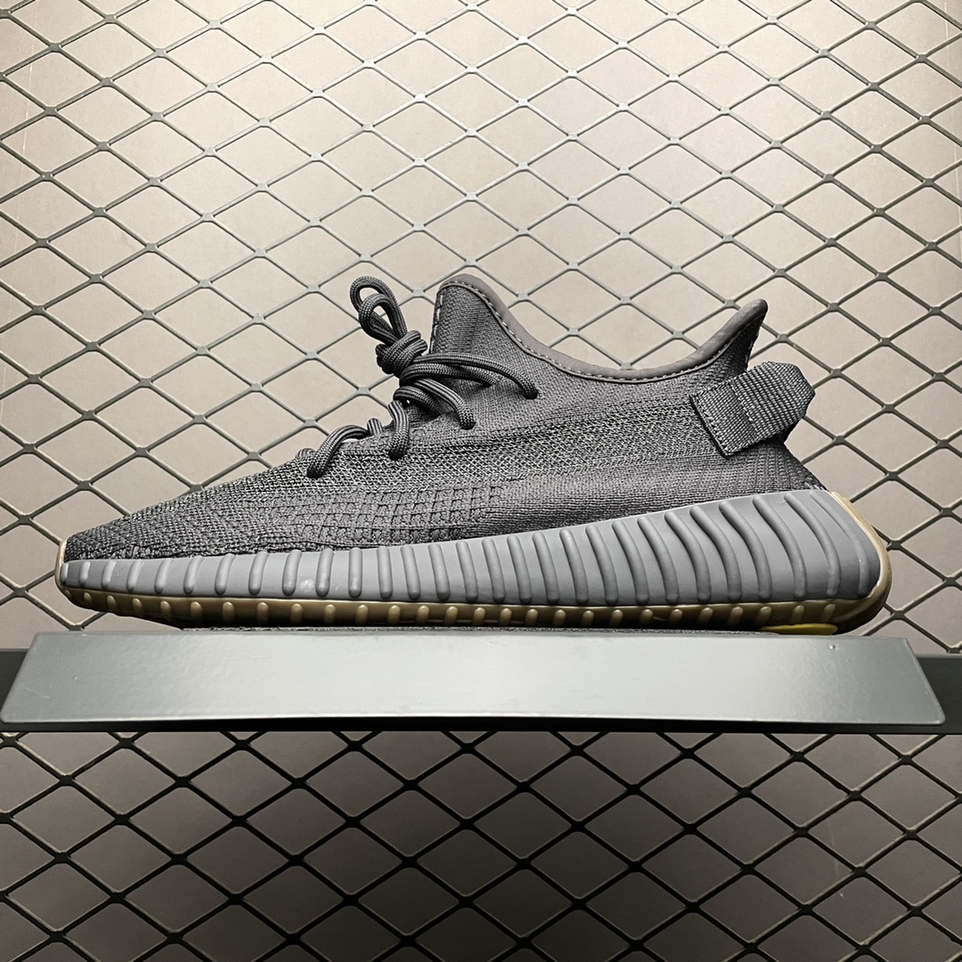 Adidas Yeezy 350V2 ” Cinder Reflective ” FY4176