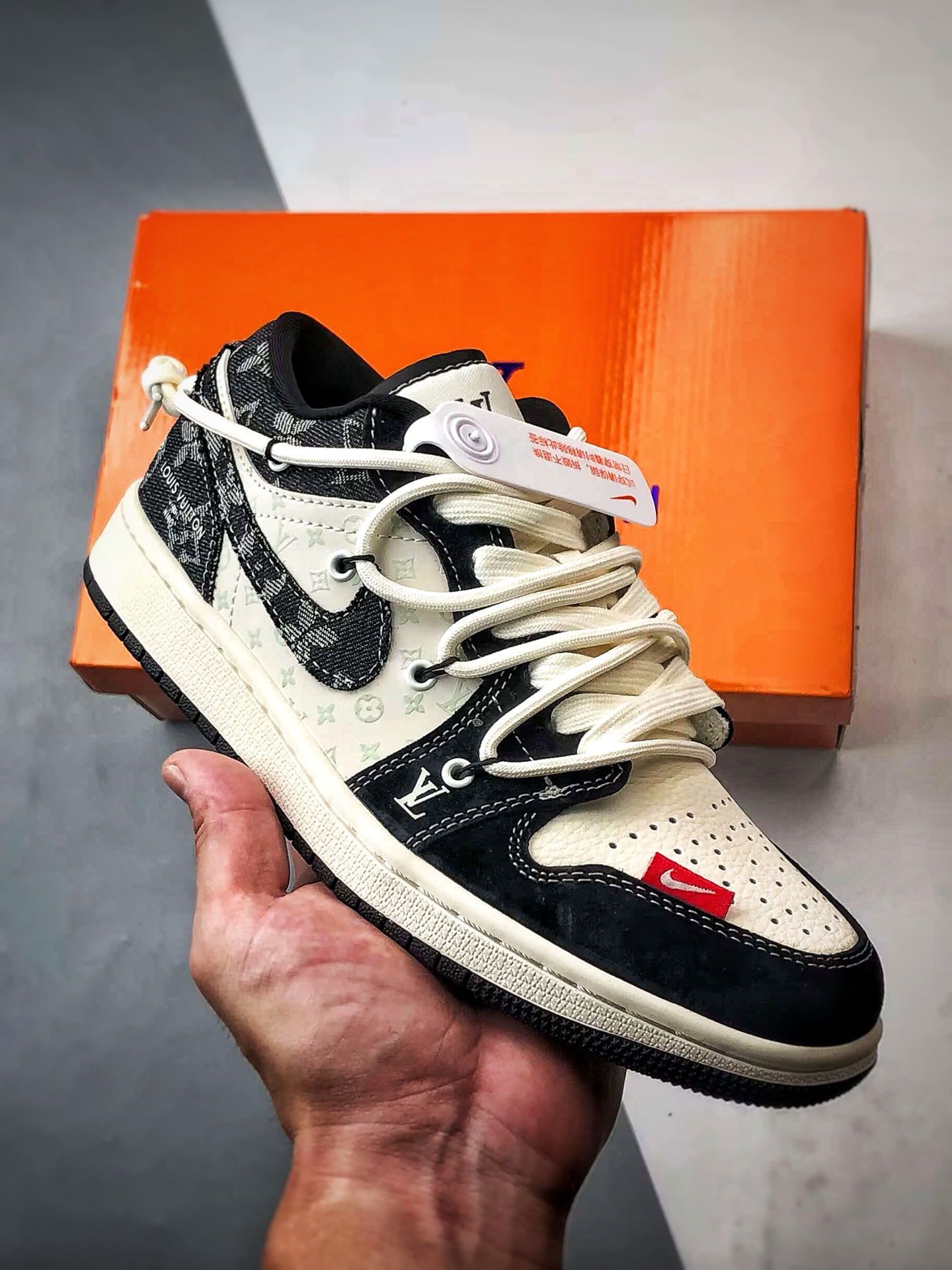 Air Jordan 1 Low x Louis Vuitton YX5066-383