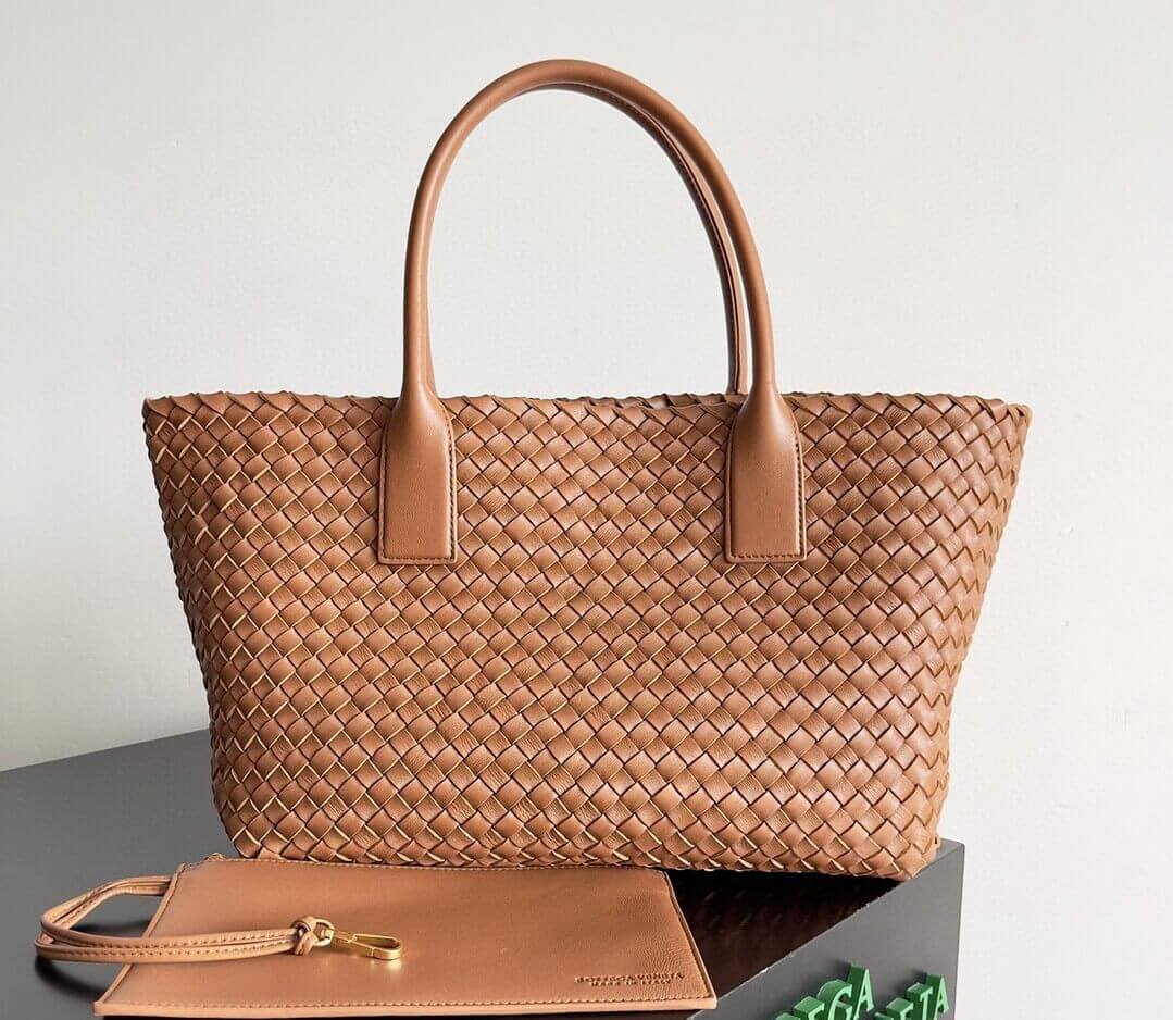 Клатч Bottega Veneta