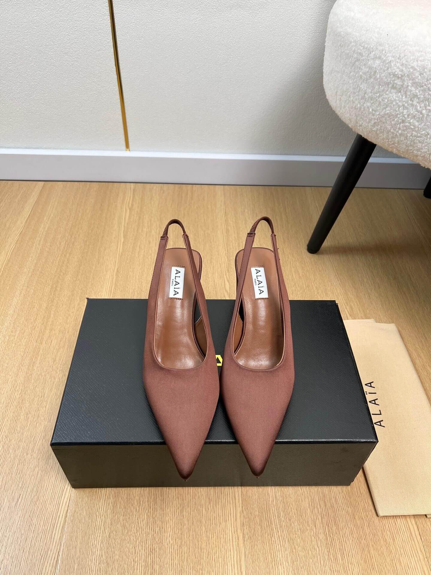 ALAЇA босоніжки