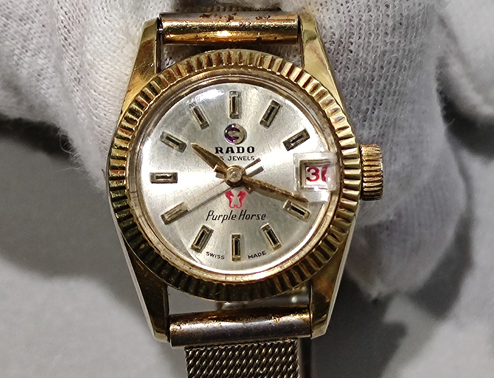 Rado “Purple Horse” mechanical wristwatch for women with automatic movement.