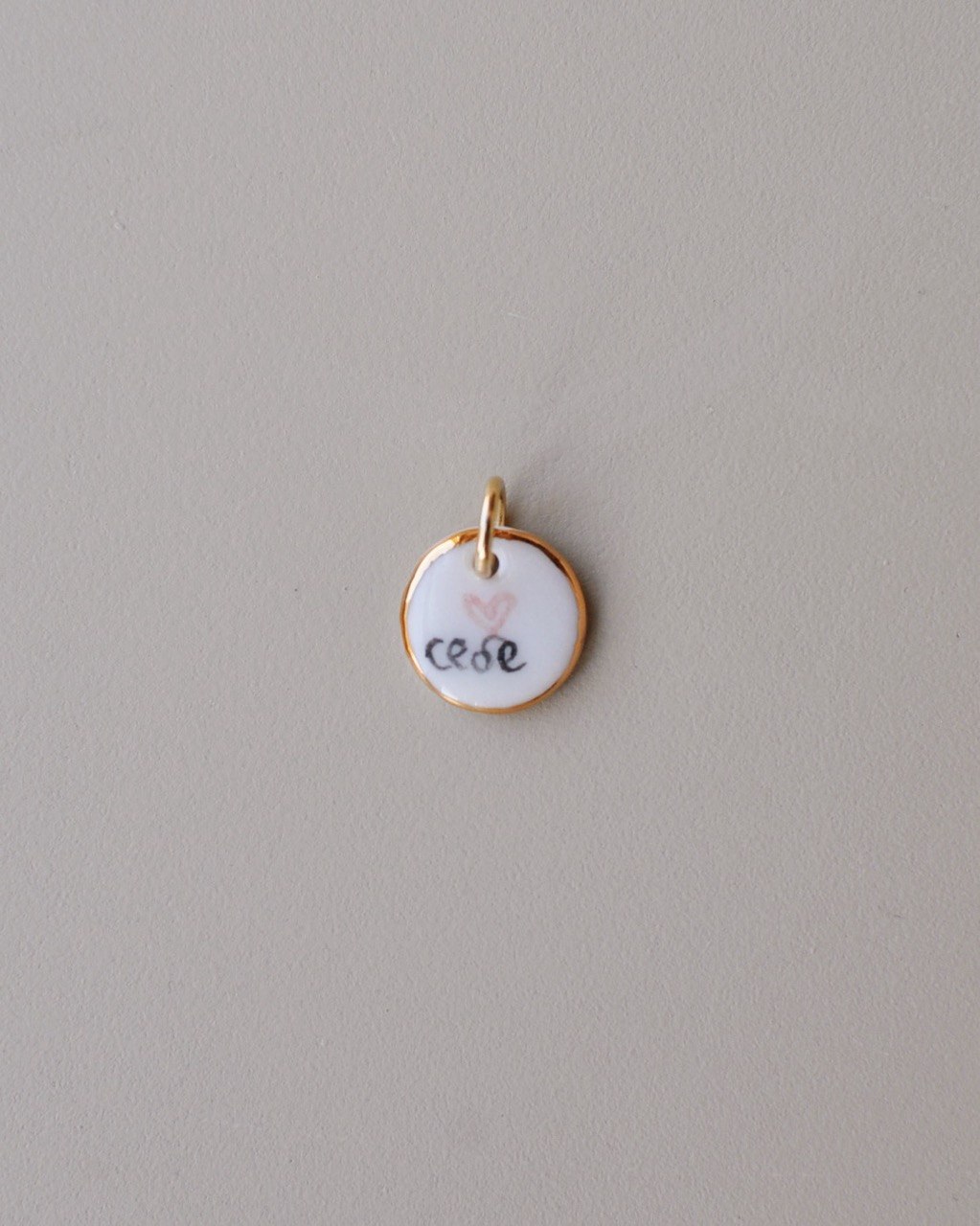 порцеляновий кулон "любити себе"