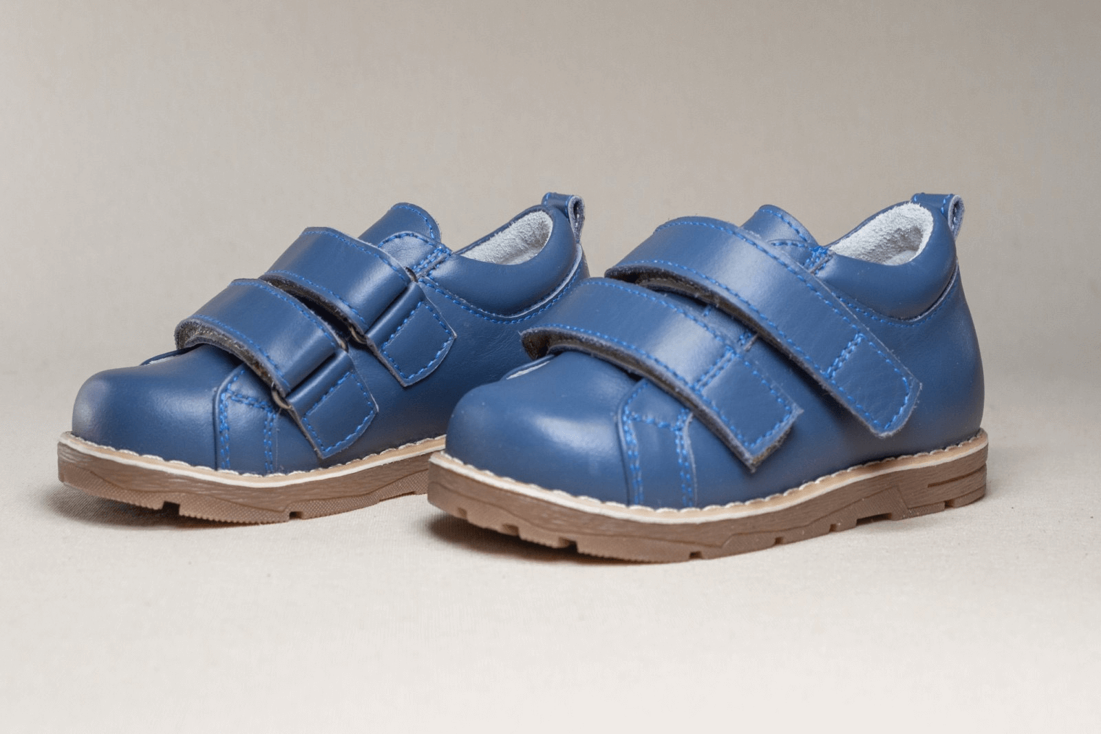 Туфлі з липучками 07/1