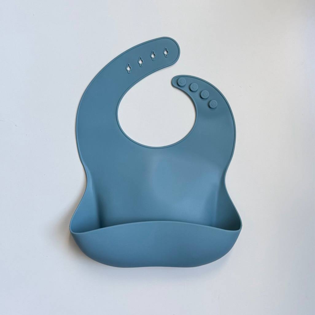 Дитячий силіконовий нагрудник Мурена (Smoke blue)