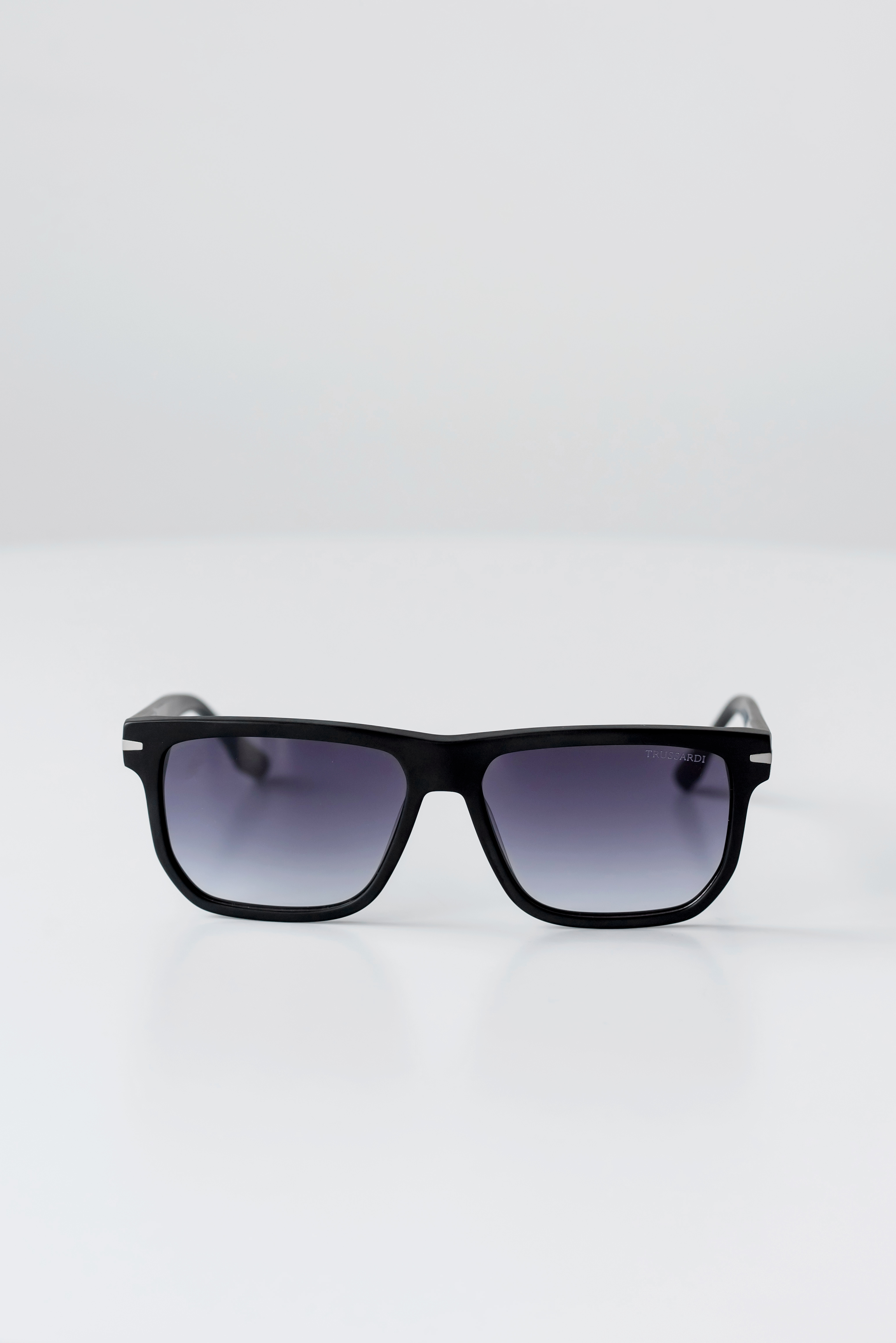 Сонцезахисні окуляри Trussardi 9002-A02