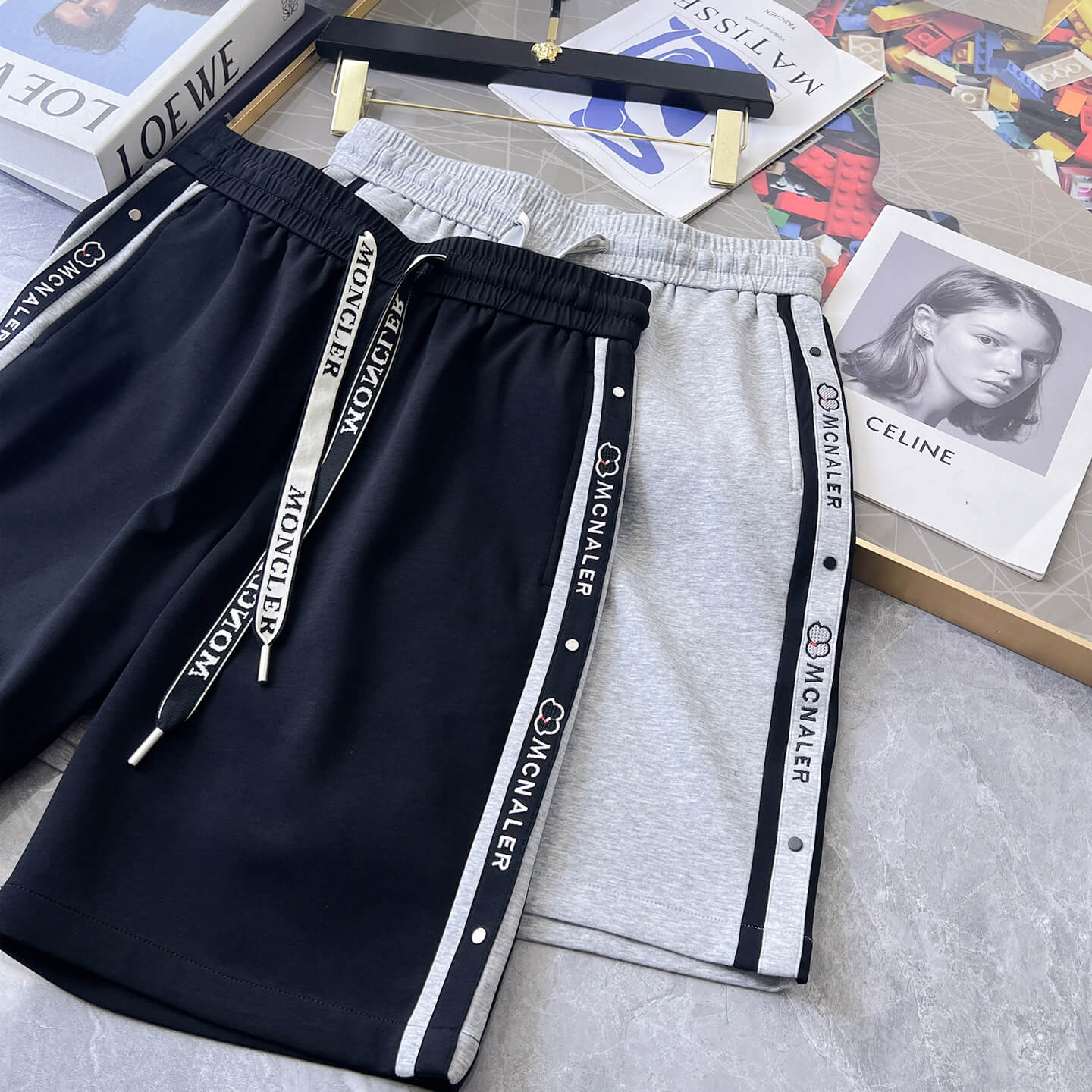 Moncler шорти