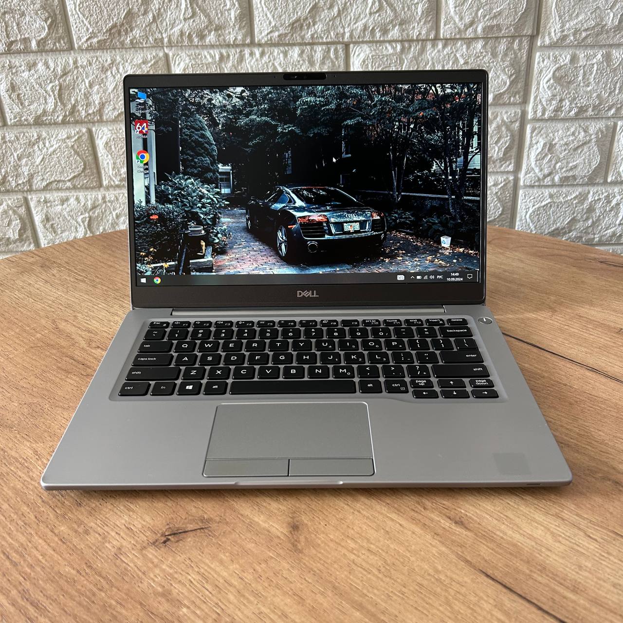 Dell Latitude 7300