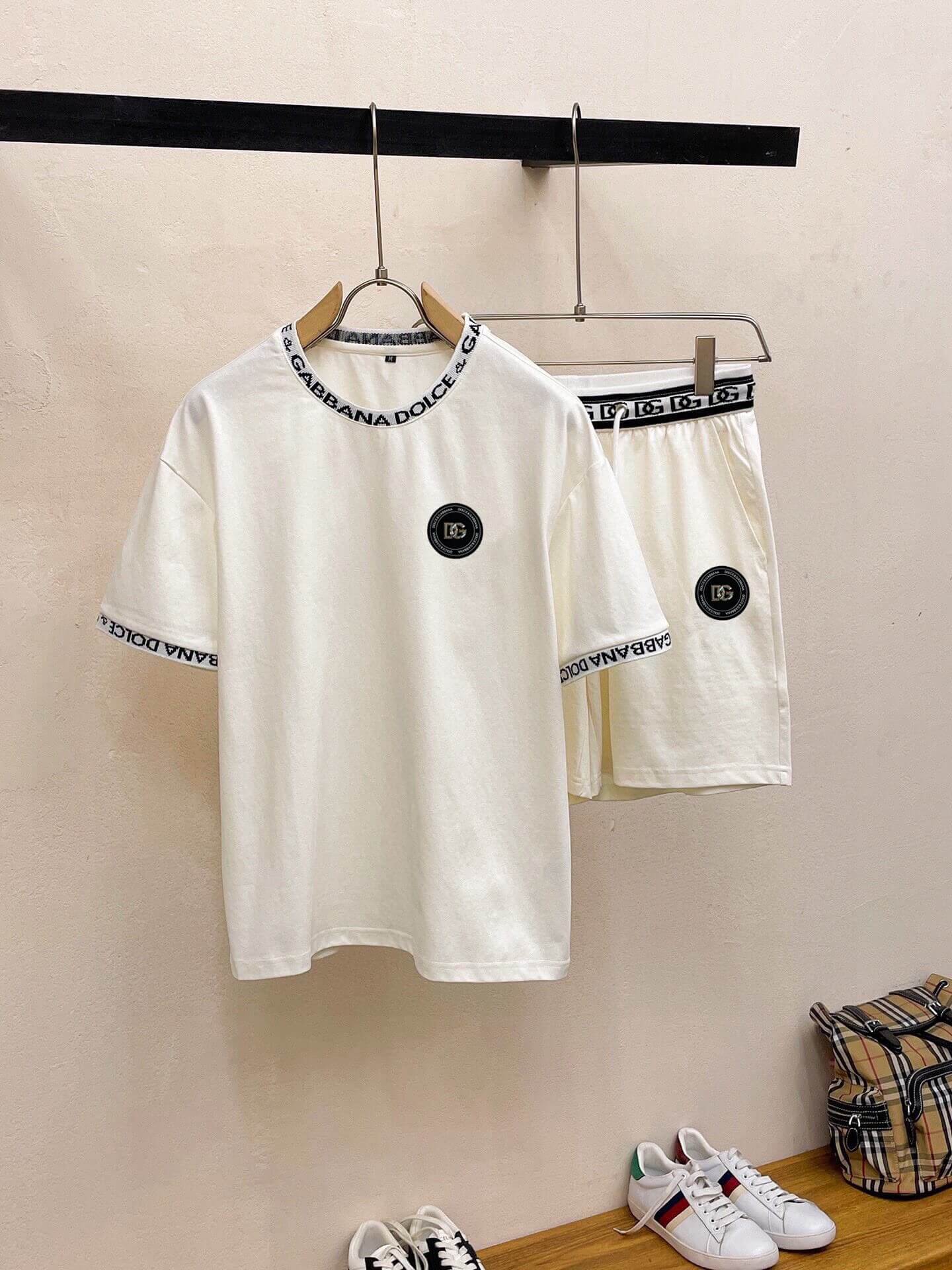 Dolce&Gabbana костюм