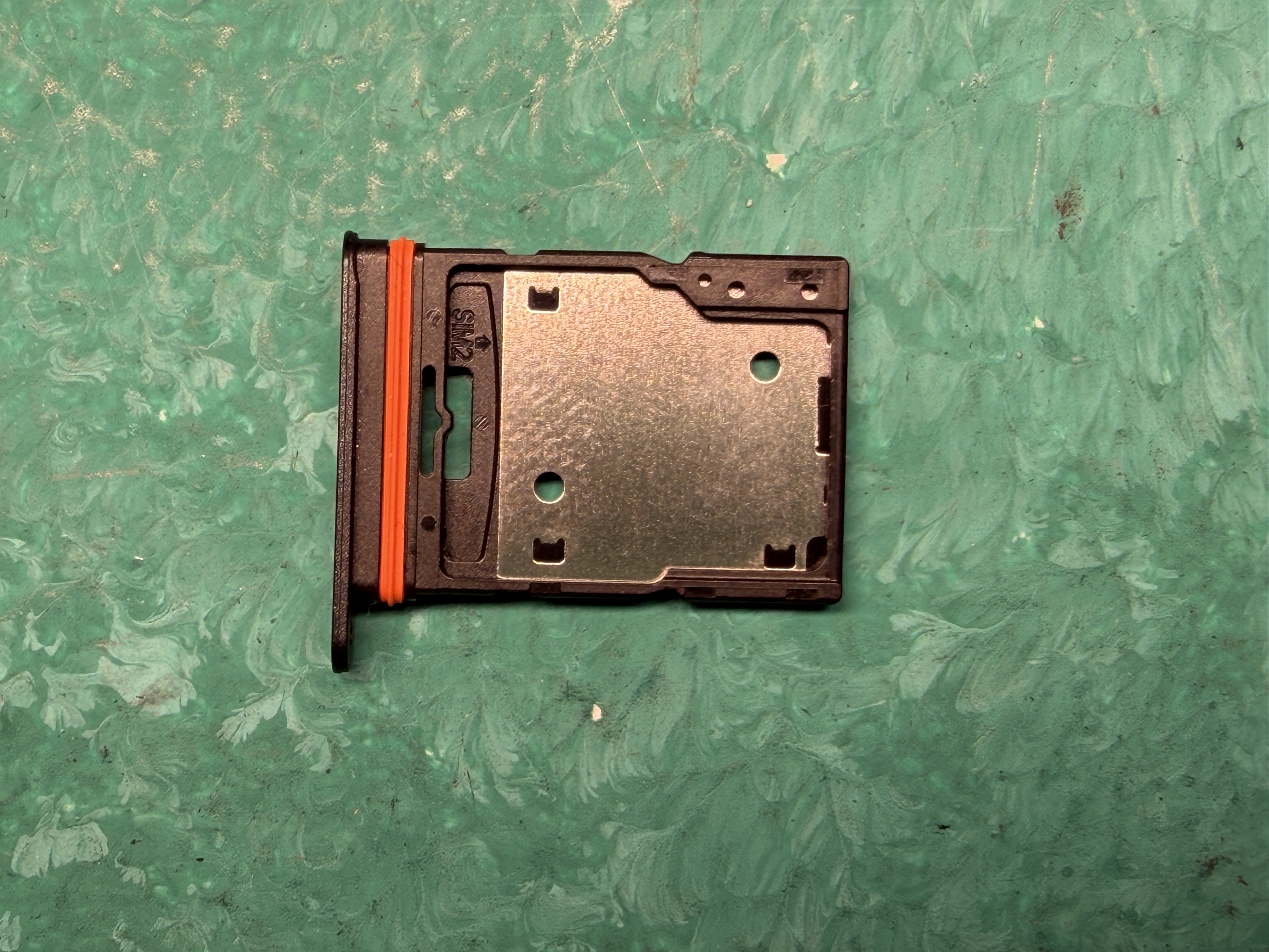 Лоток SIM-карти	Оригінал	Redmi Note 14 4G (EU) Model: 24117RN76E