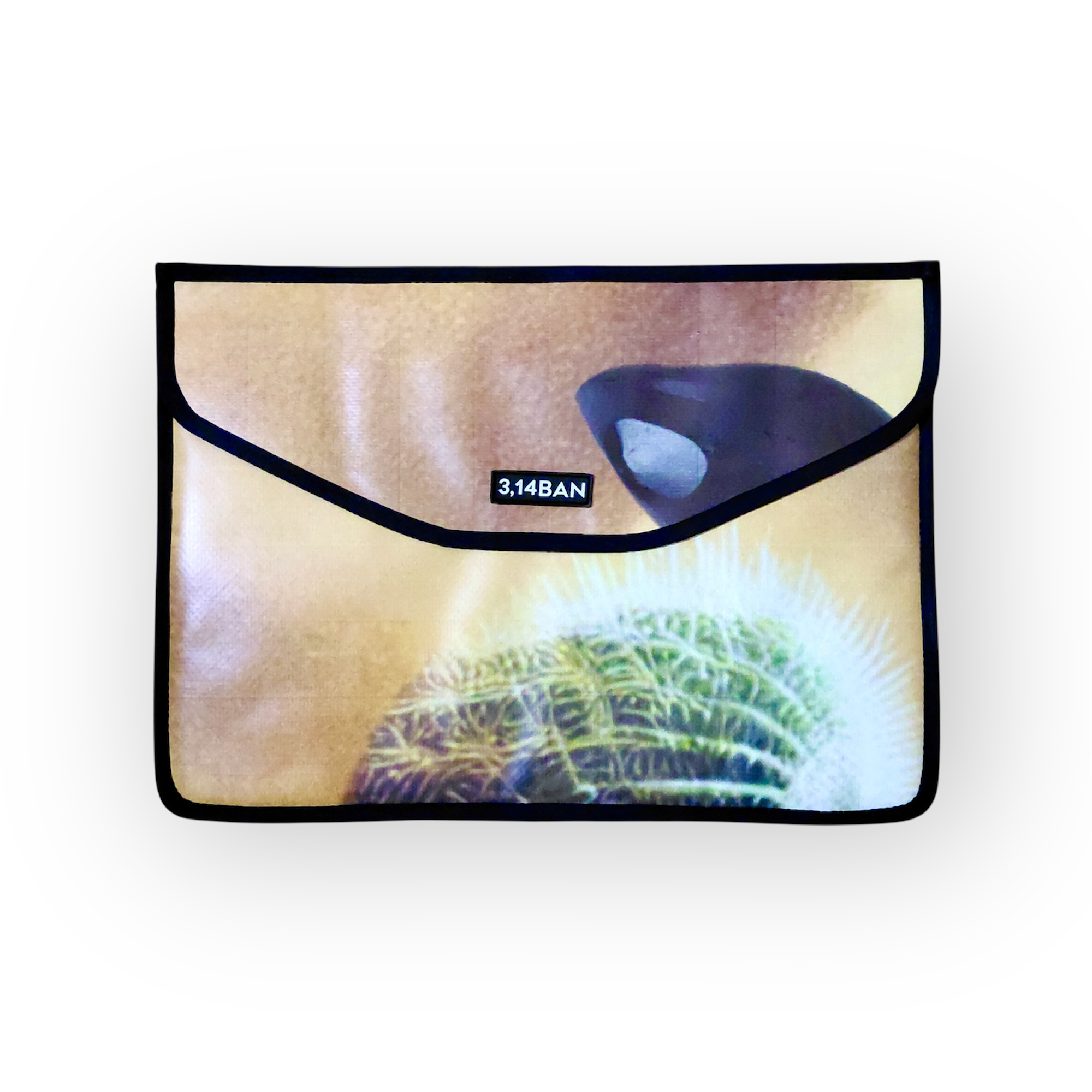 Laptop sleeve from a banner 26 × 36 cm