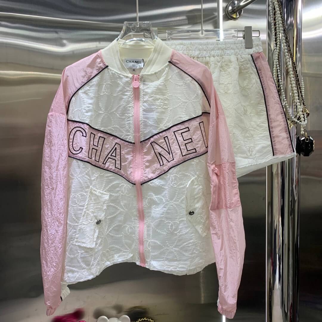 Chanel куртка