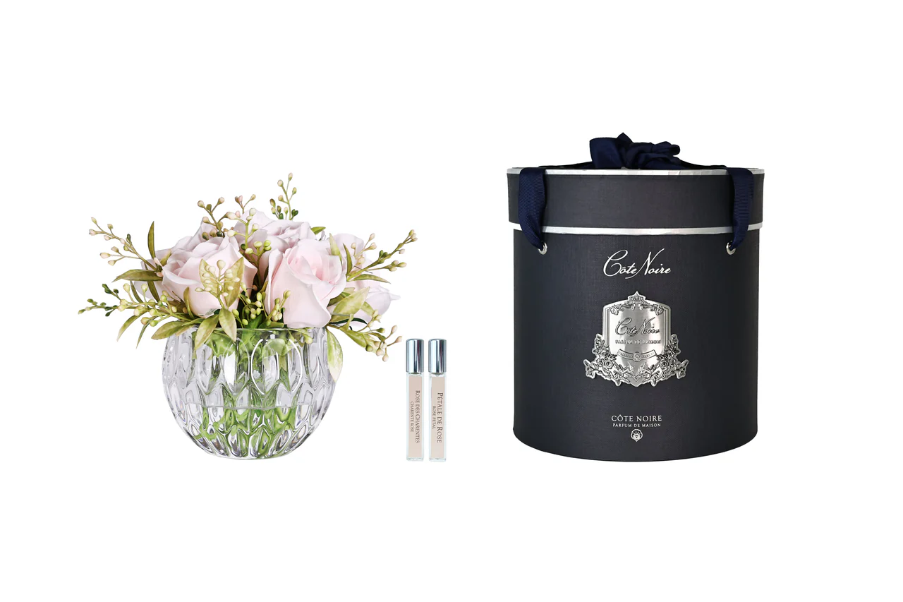 Аромаквіти Cote Noire 13 рожевих троянд у круглій вазі літній букет