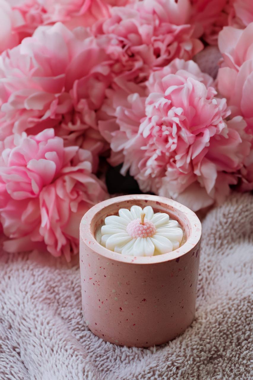 Свічка "Рожева квітка"