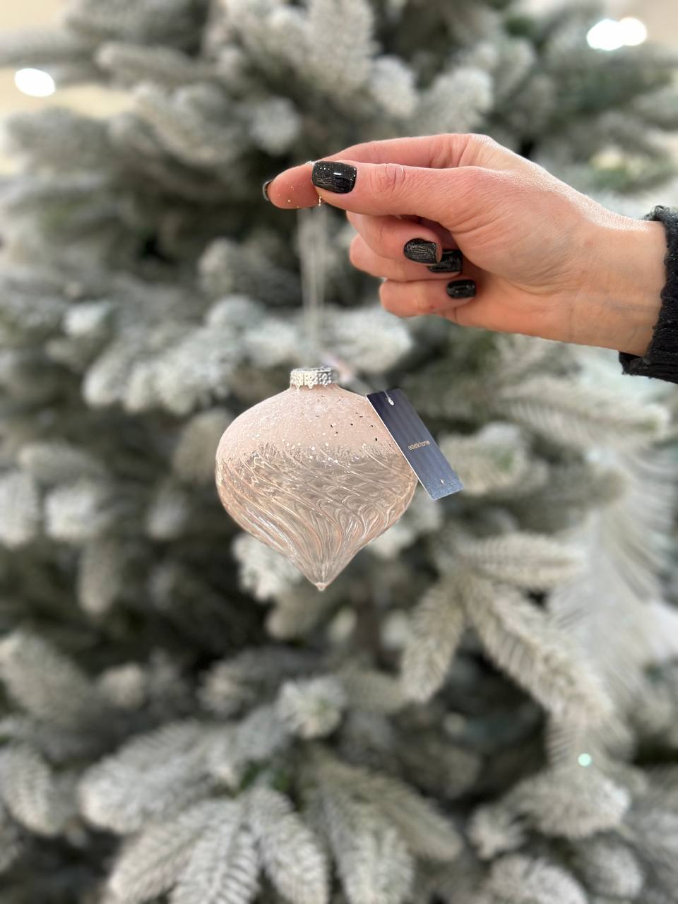 Ялинкова прикраса рельєфної форми 8 см з глітером