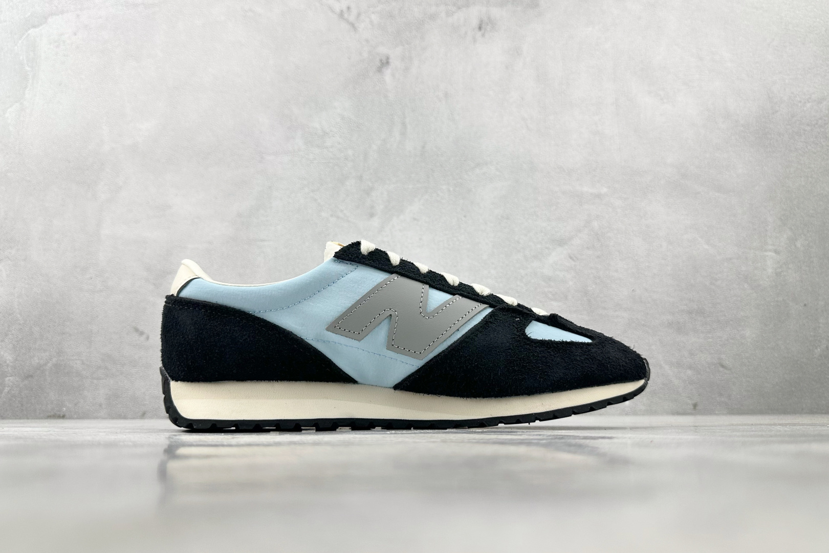 New Balance  U471AB