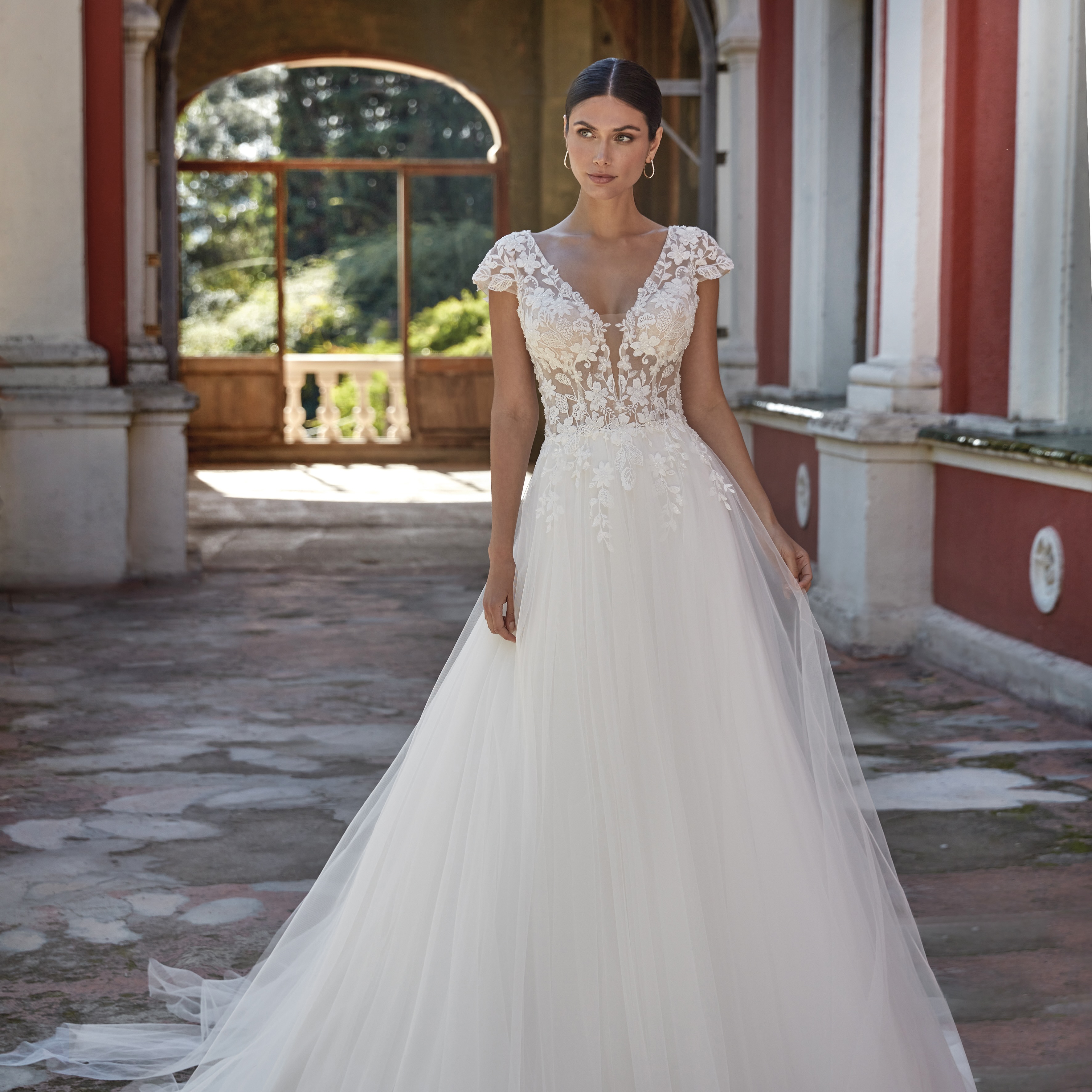 Amelie Bridal 25010