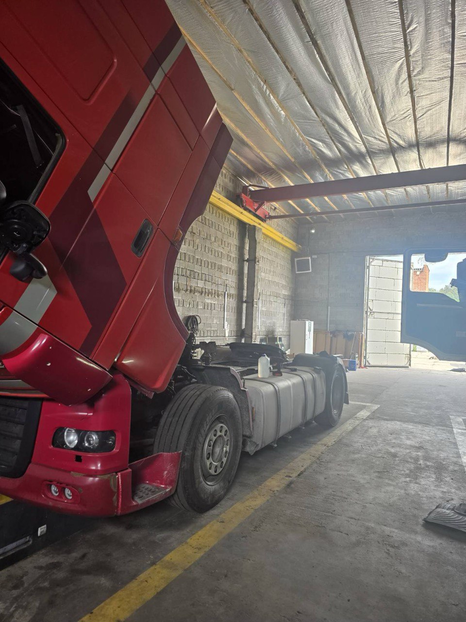 Запчастини DAF 105 (2010) - ВСЕ В НАЯВНОСТІ