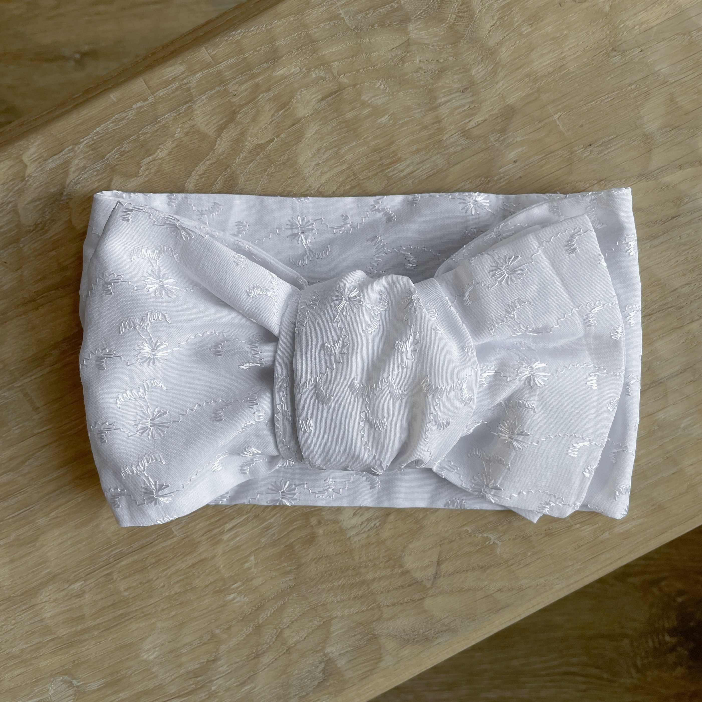 Широка пов'язка (батист)