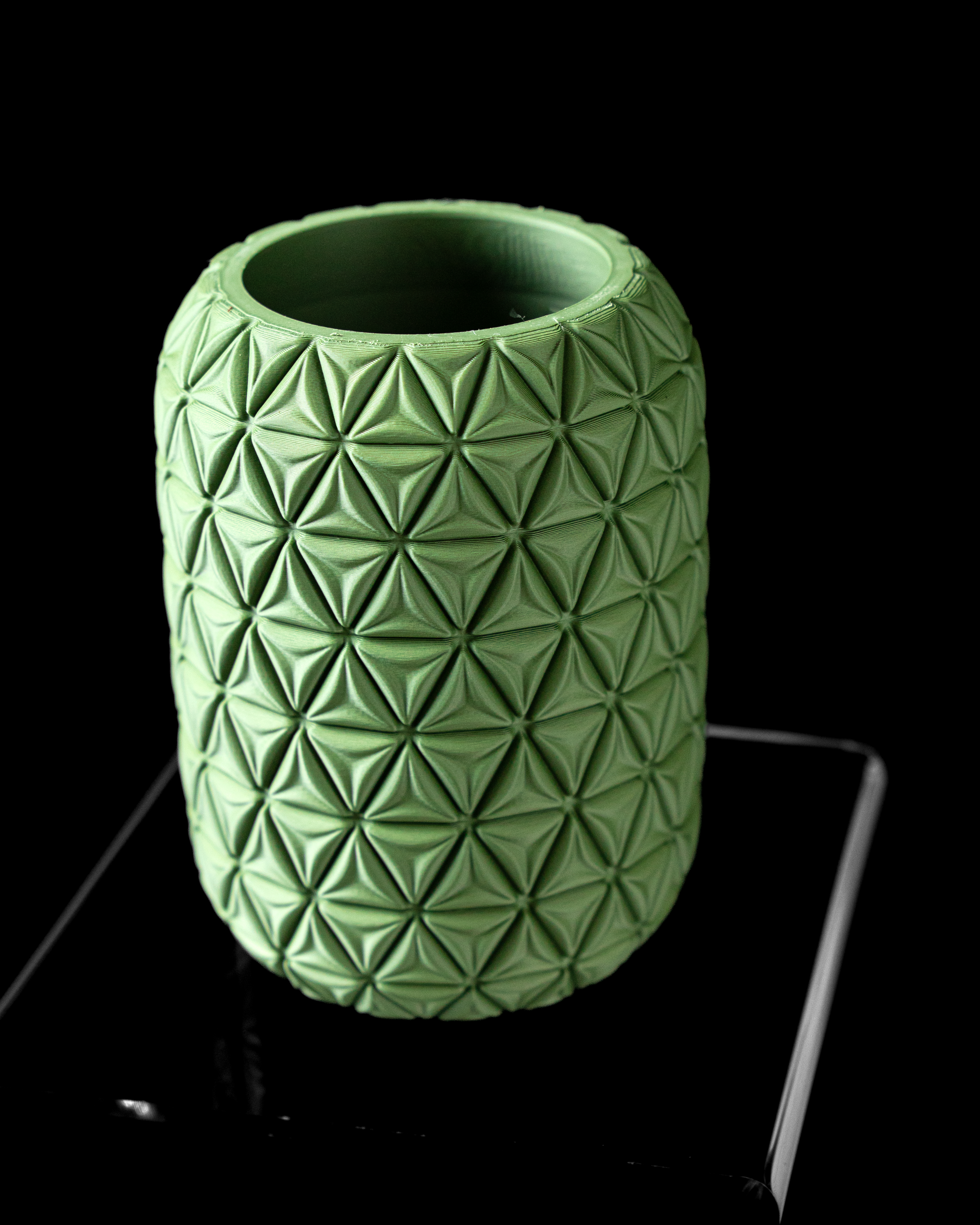 Trivo Flower Vase – Stylish 3D Printed Vase