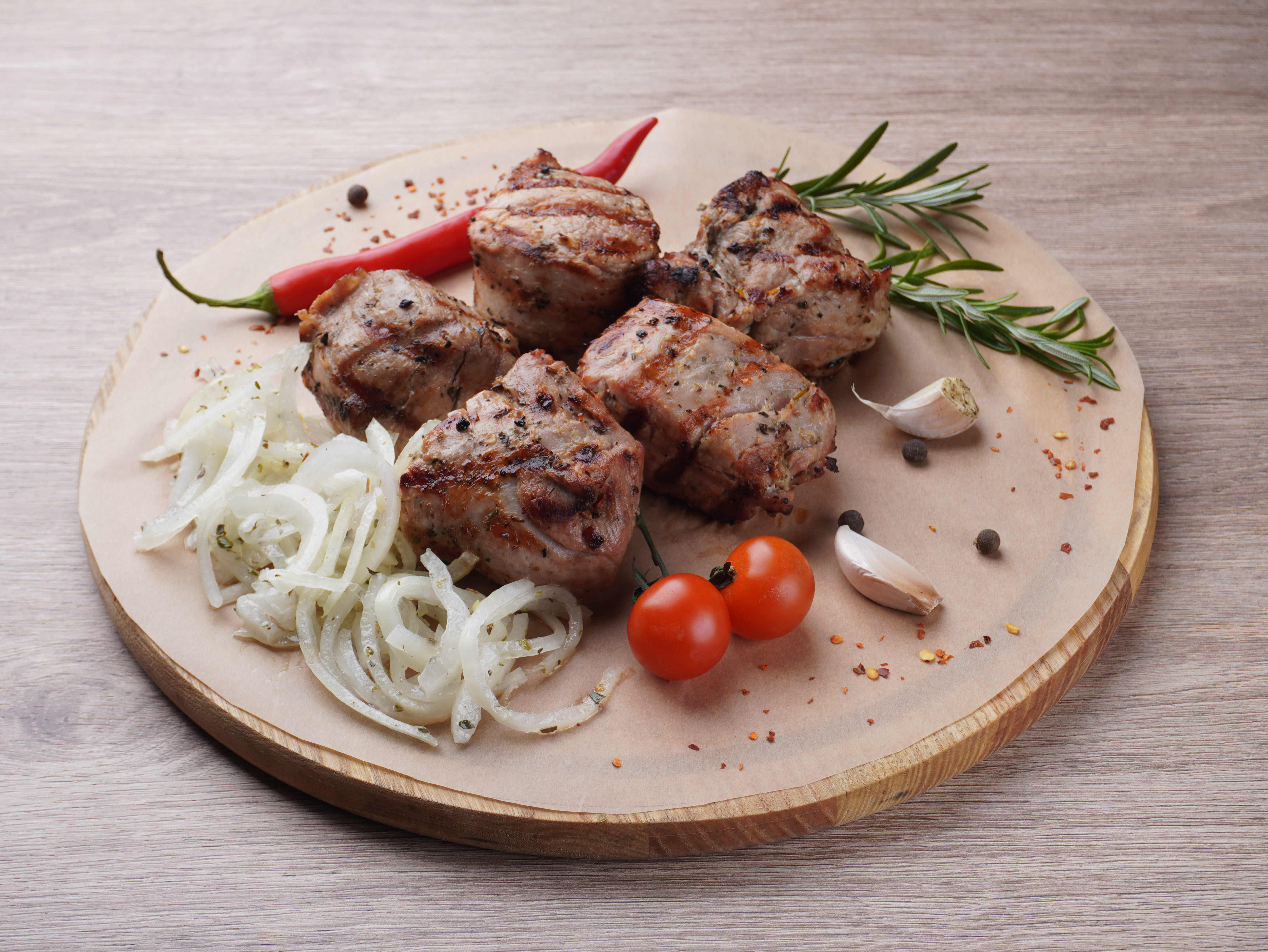 Шашлик з вирізки (1000 грам готового продукту)