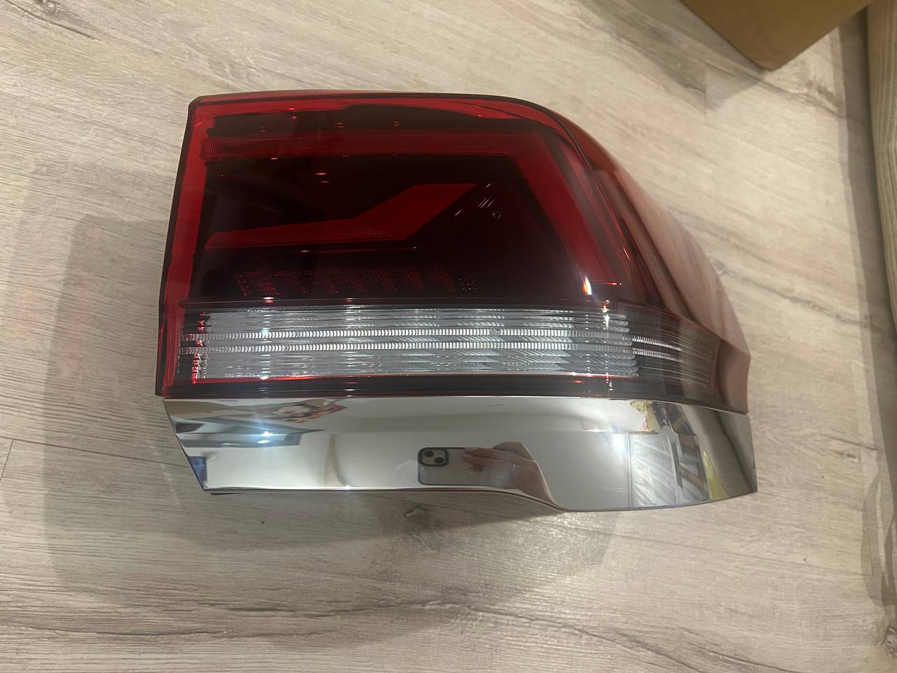 VOLKSWAGEN ATLAS Права сторона в крило Б/у оригінал 2021 - 2024 роки