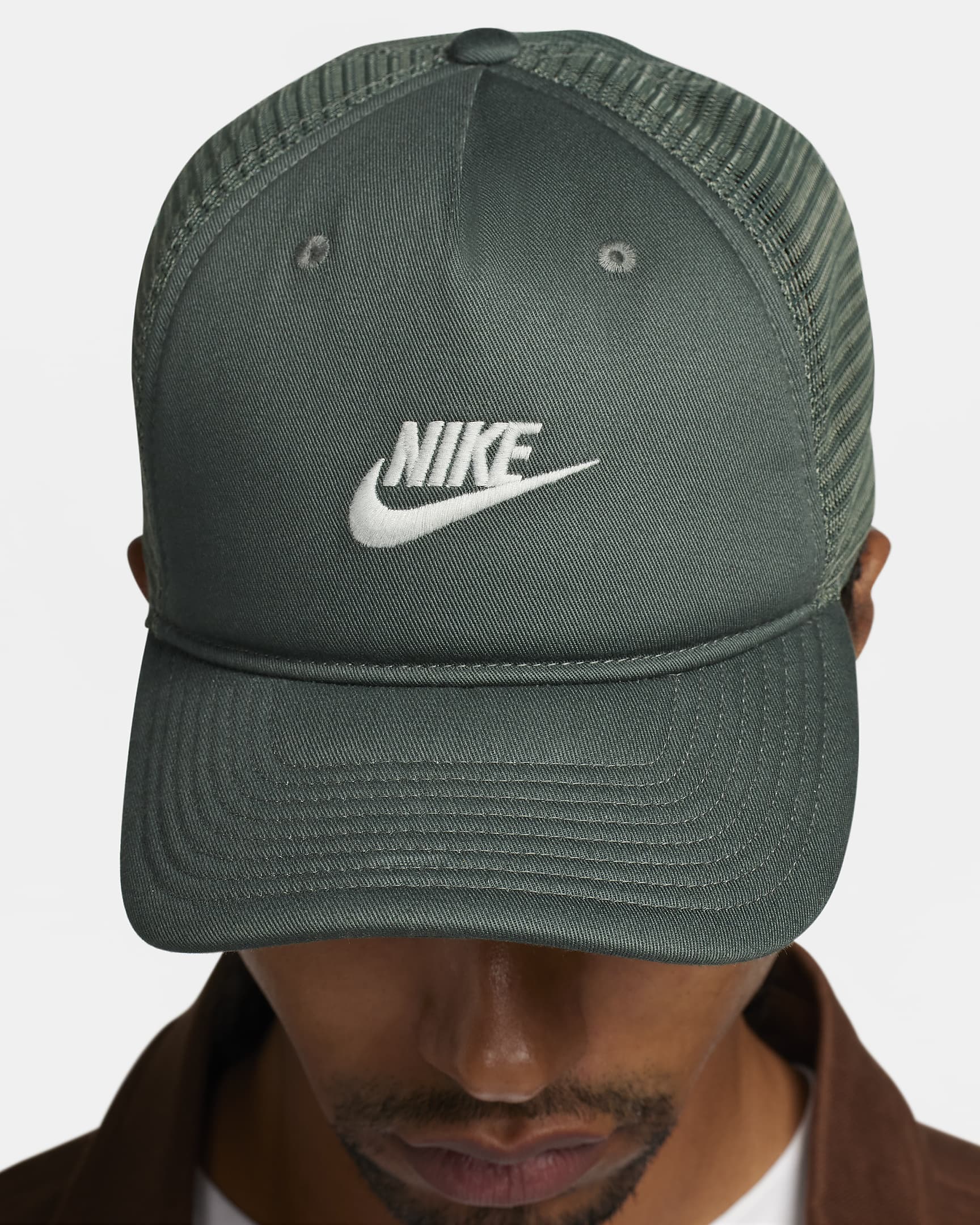 Кепка Nike Rise Structured Trucker