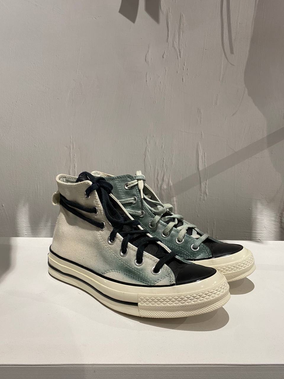 Converse essentials з синіми плямами 39 розмір