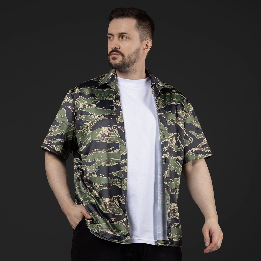 Гавайська сорочка "GIG Military Surf Tiger Stripes" від бренду "GIG".