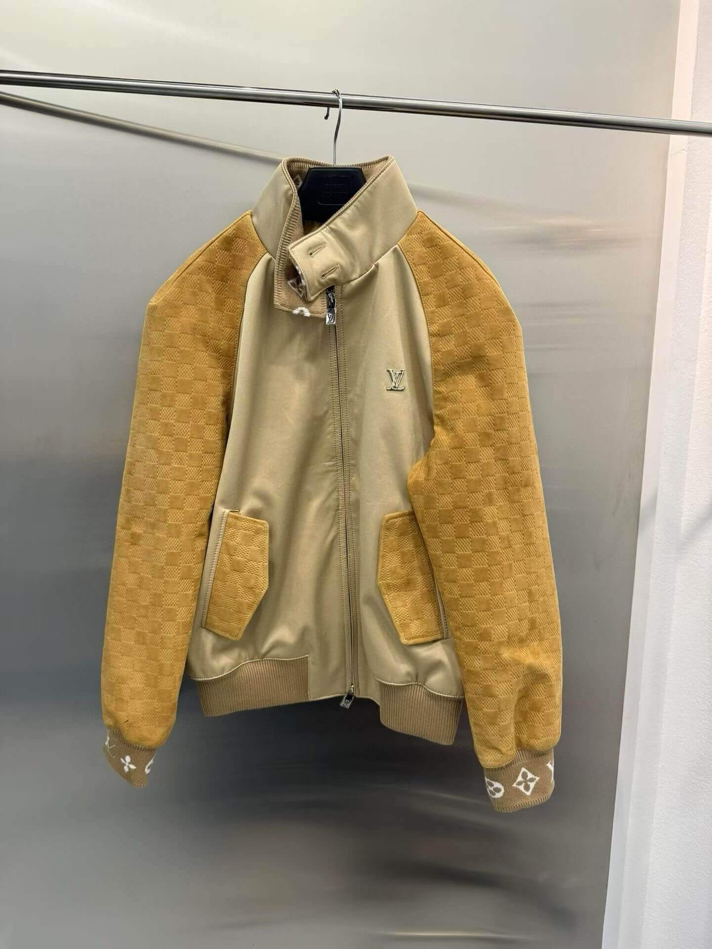 Louis Vuitton куртка