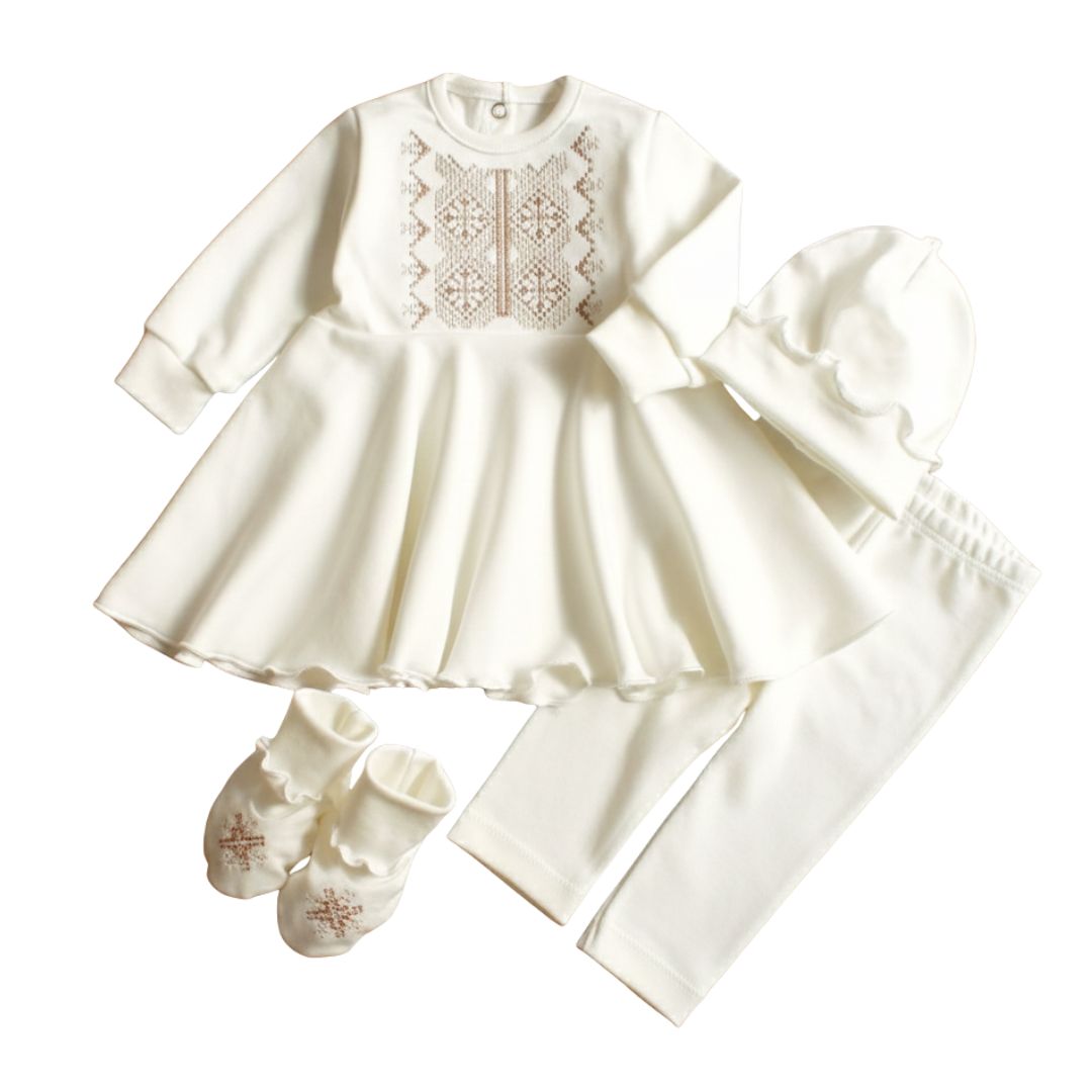 Комплект для хрещення дівчинки з вишитим платтям