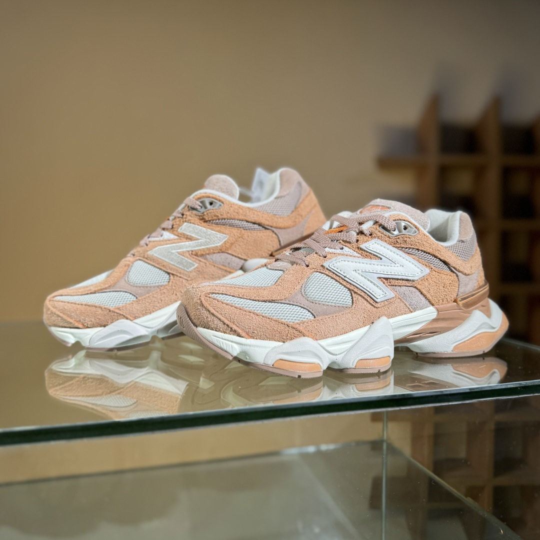  New Balance U9060WCW