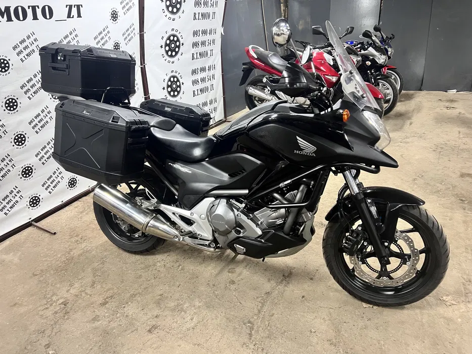 Японський мотоцикл Honda NC 700X ABS