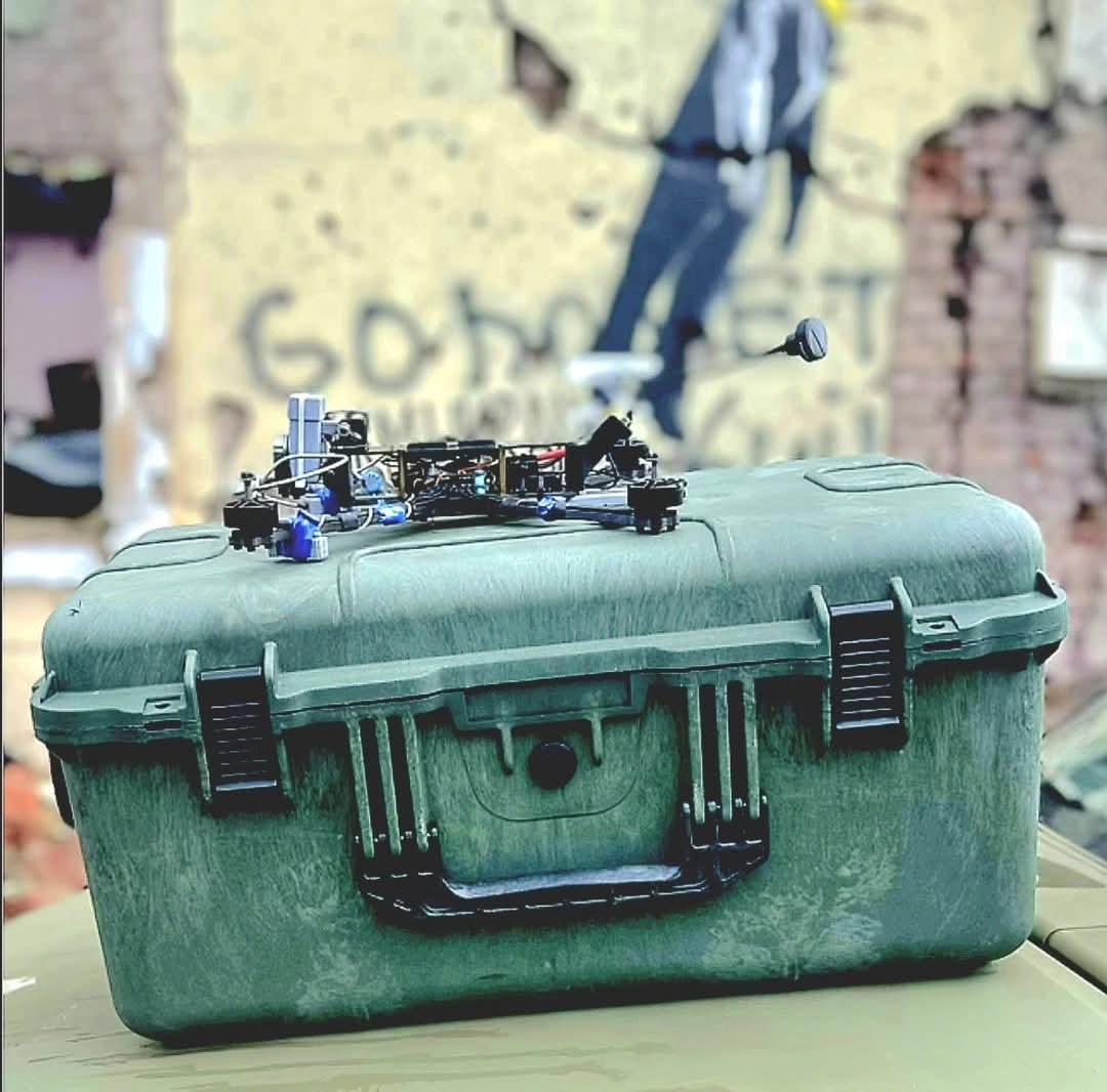 Міцний водонепроникний універсальний захисний тактичний кейс "SL-55" від українського бренду "Military Case".