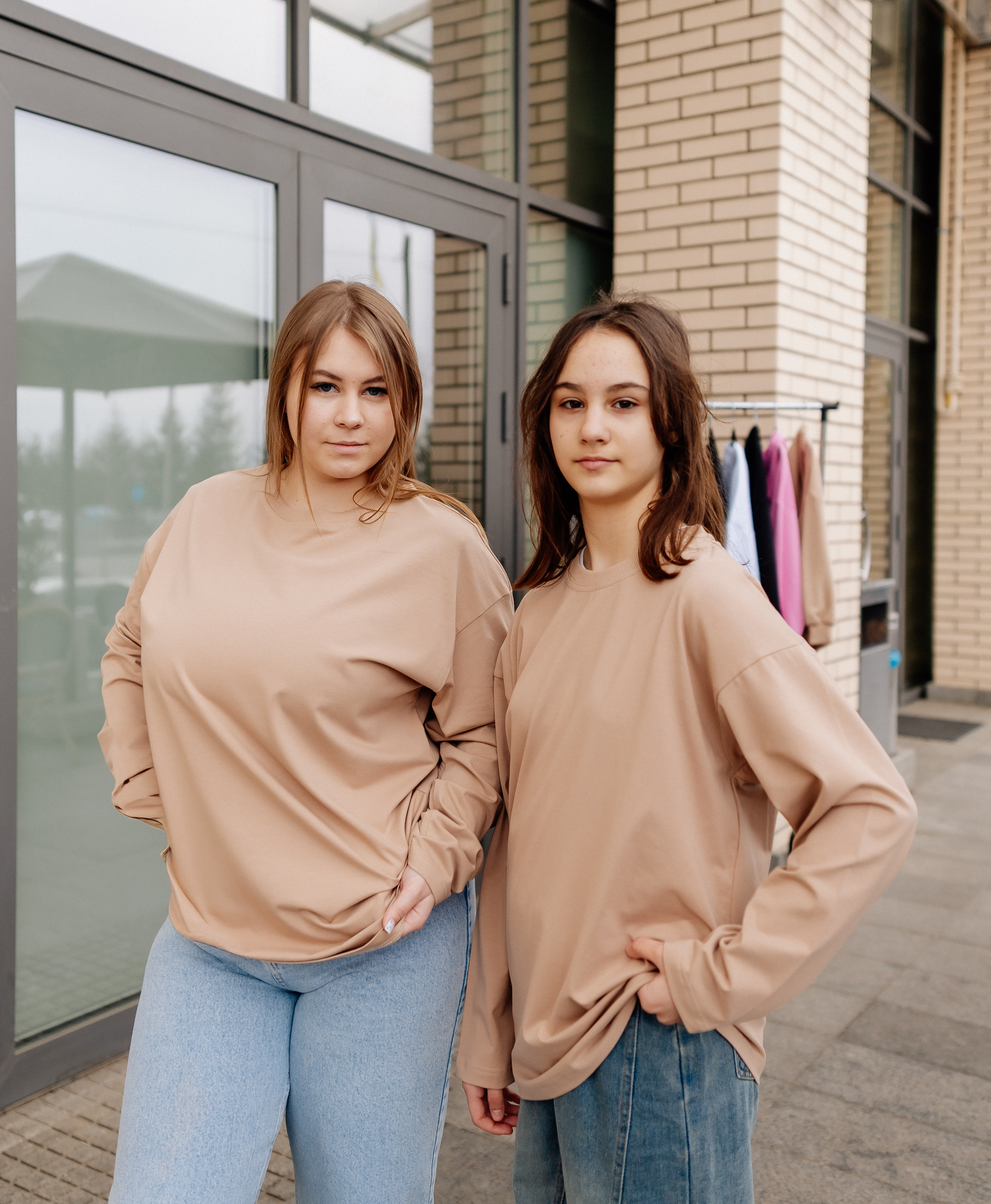 ЛОНГСЛІВ ОВЕРСАЙЗ БЕЖЕВИЙ