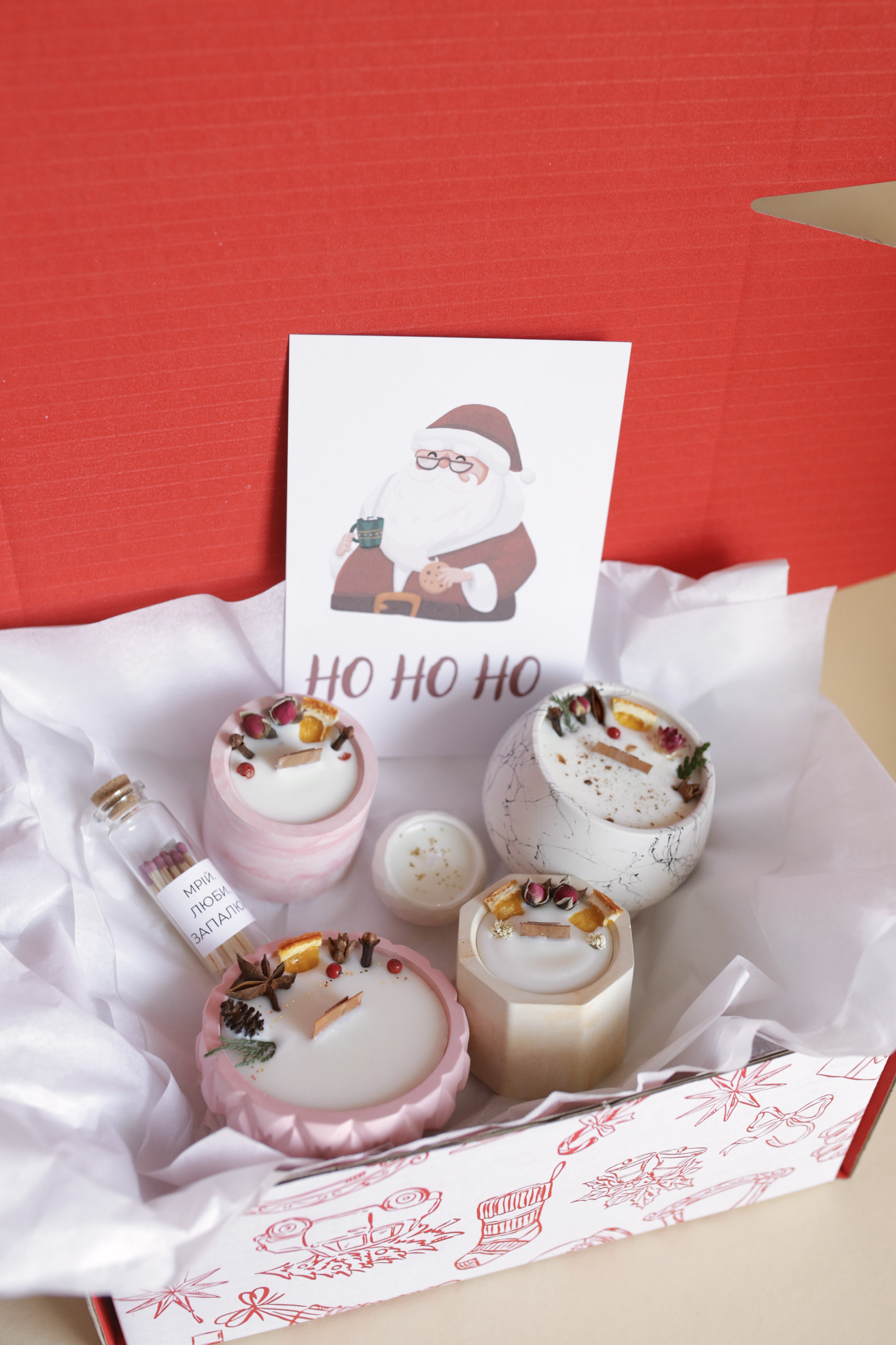 1.бокс № 11.2 - (різдвяний+обійми в повітрі+сандал-ваніль+цитрусова краля)