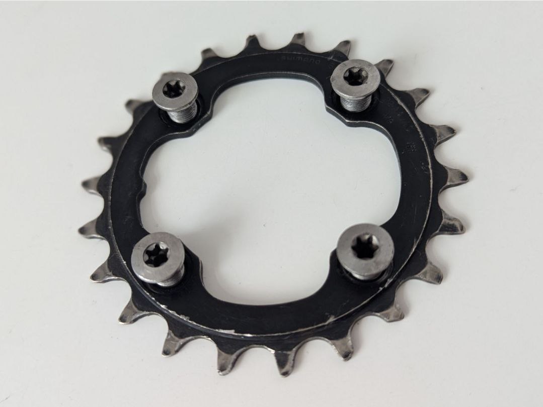 Зірка 22T з болтами (комплект), Shimano