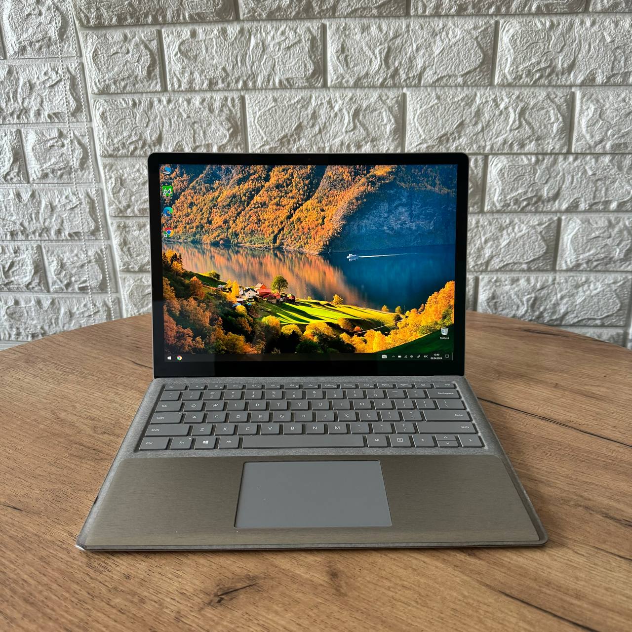 Сенсорний Microsoft Surface Laptop  (SSD 128Gb)