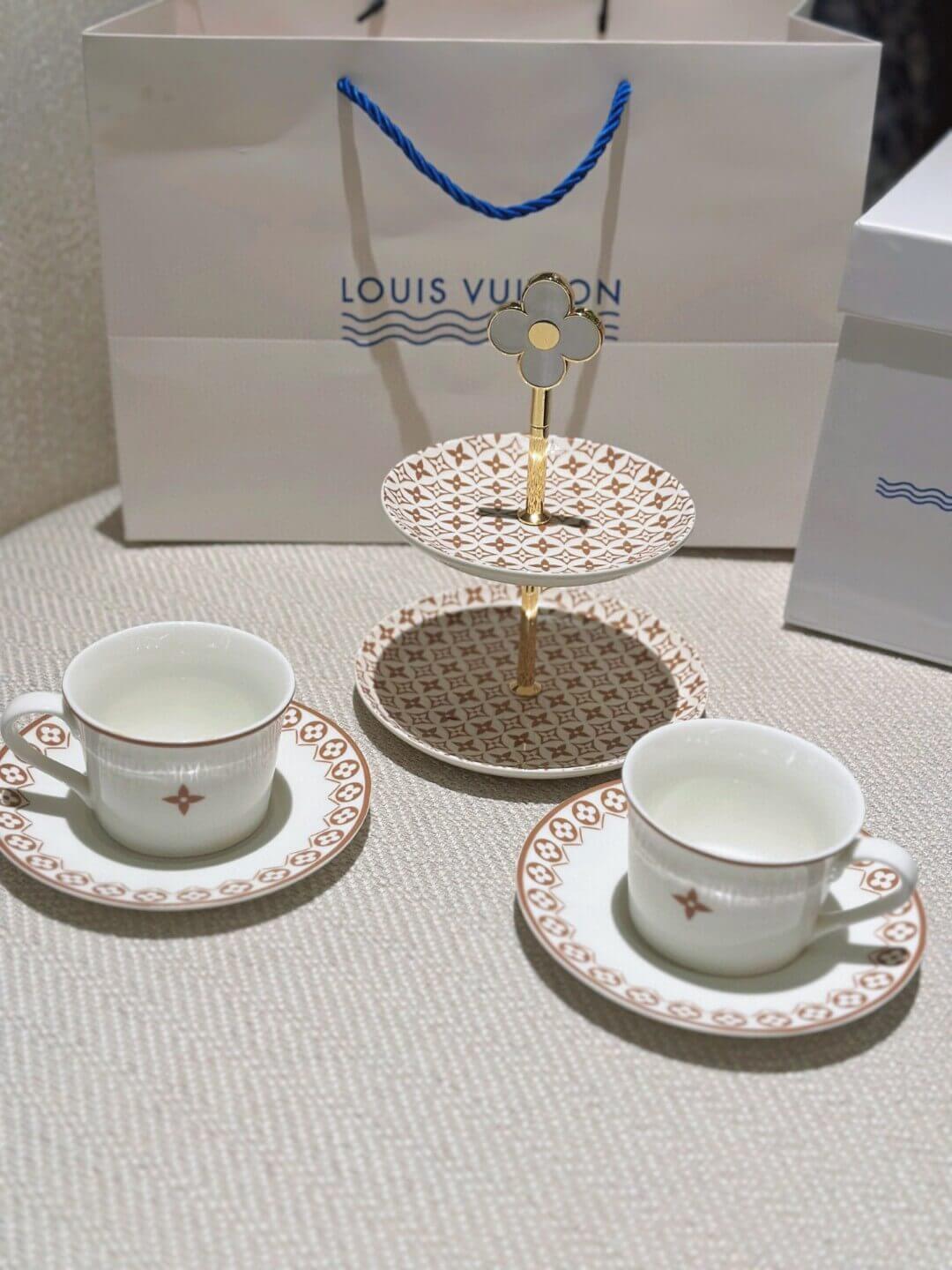Louis Vuitton сервіз