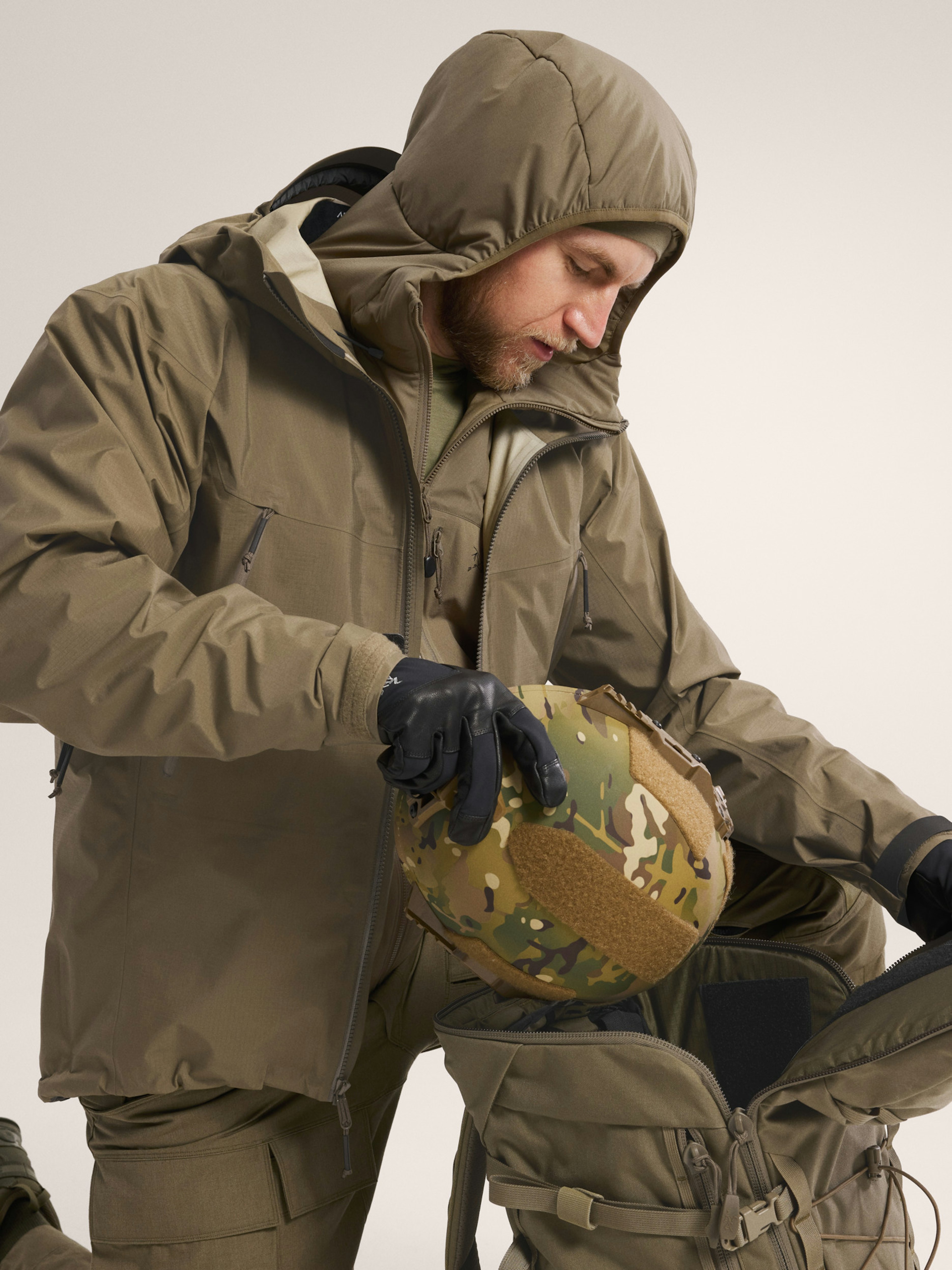 Оригінальні утеплюючі тактичні куртки 