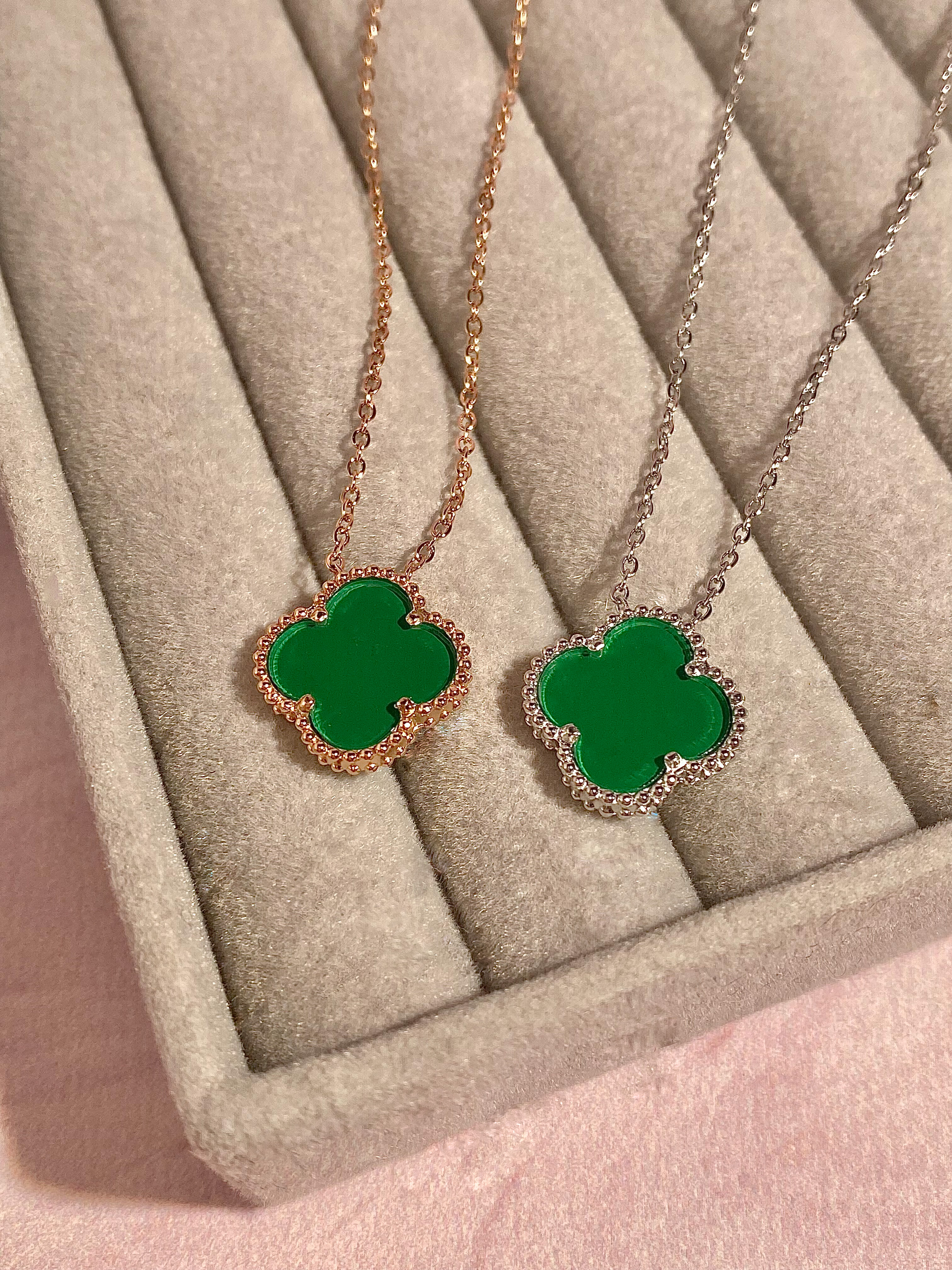 Підвіска Клевер зелена емаль